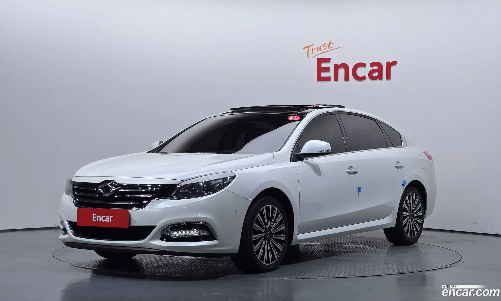 Renault Korea (Samsung) SM7 Nova 2015 — 2