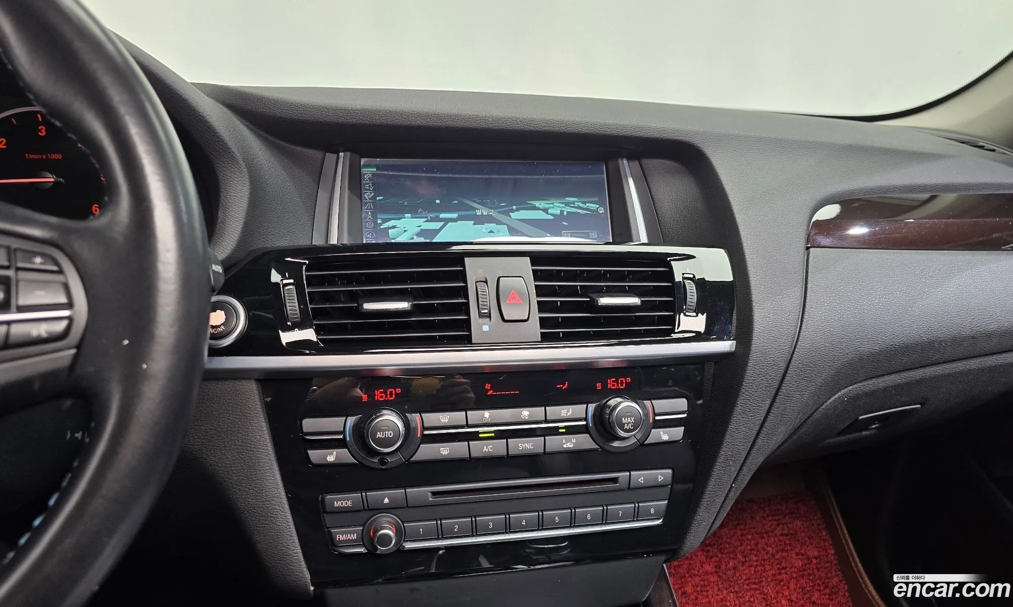 BMW X3 2015 — 7