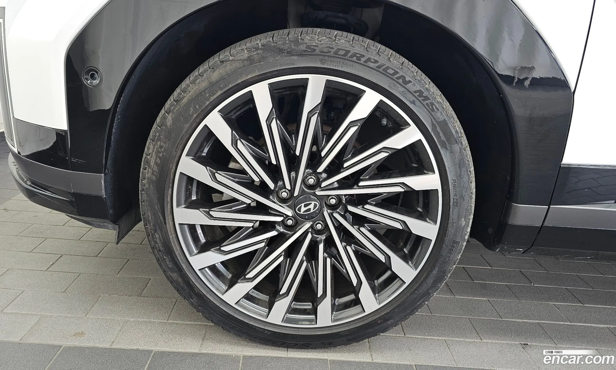 Hyundai Santa Fe 2024 — 24