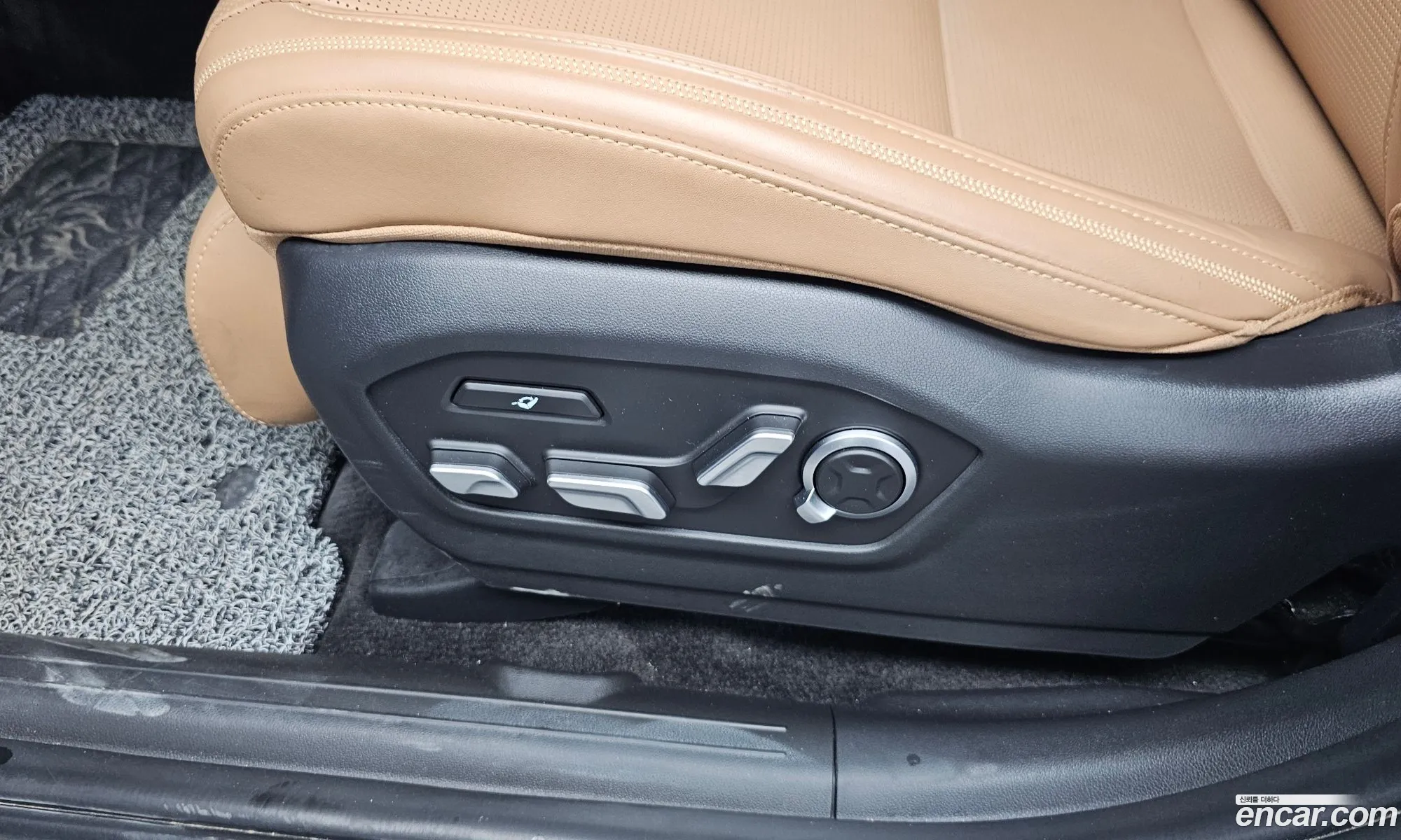 Hyundai Santa Fe 2024 — 26
