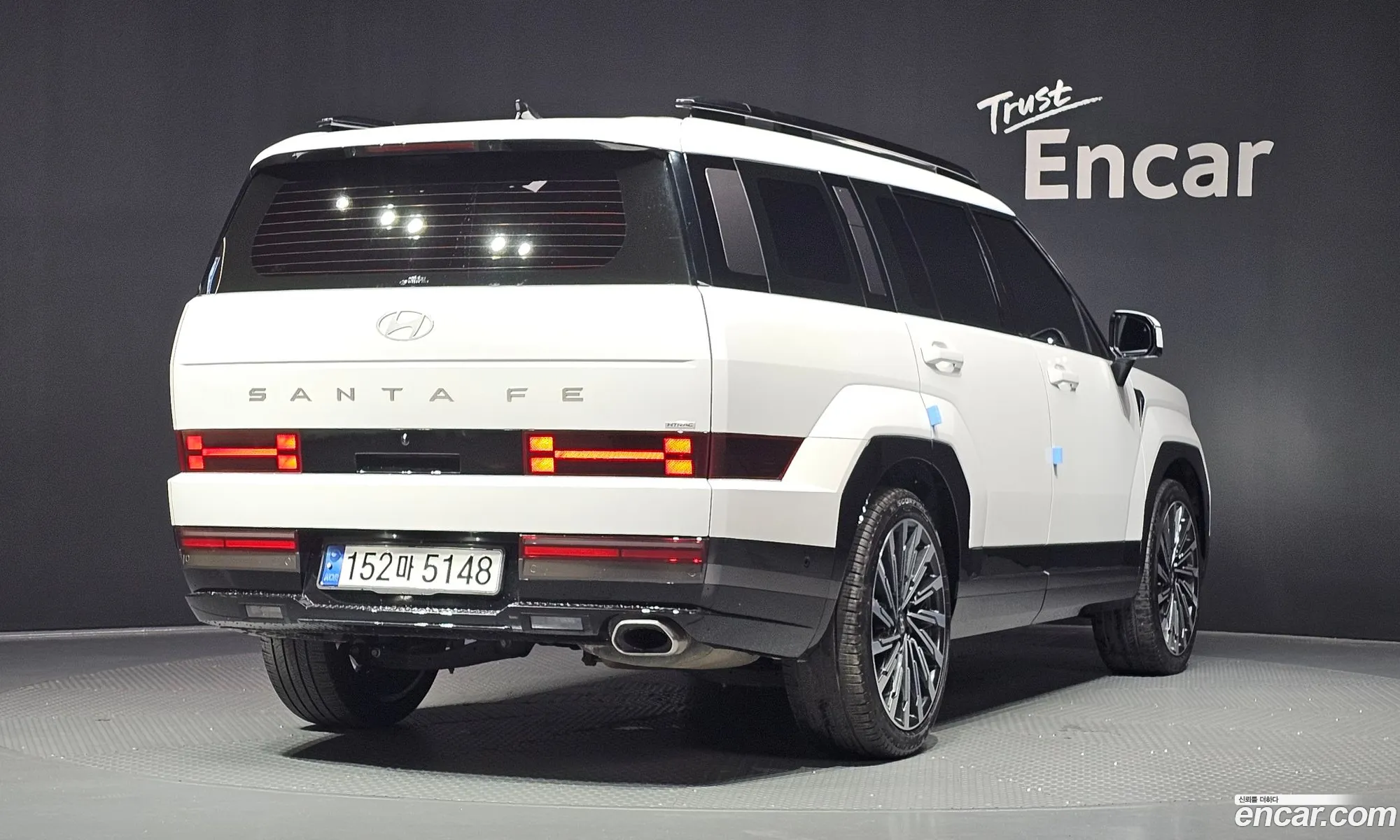 Hyundai Santa Fe 2024 — 12
