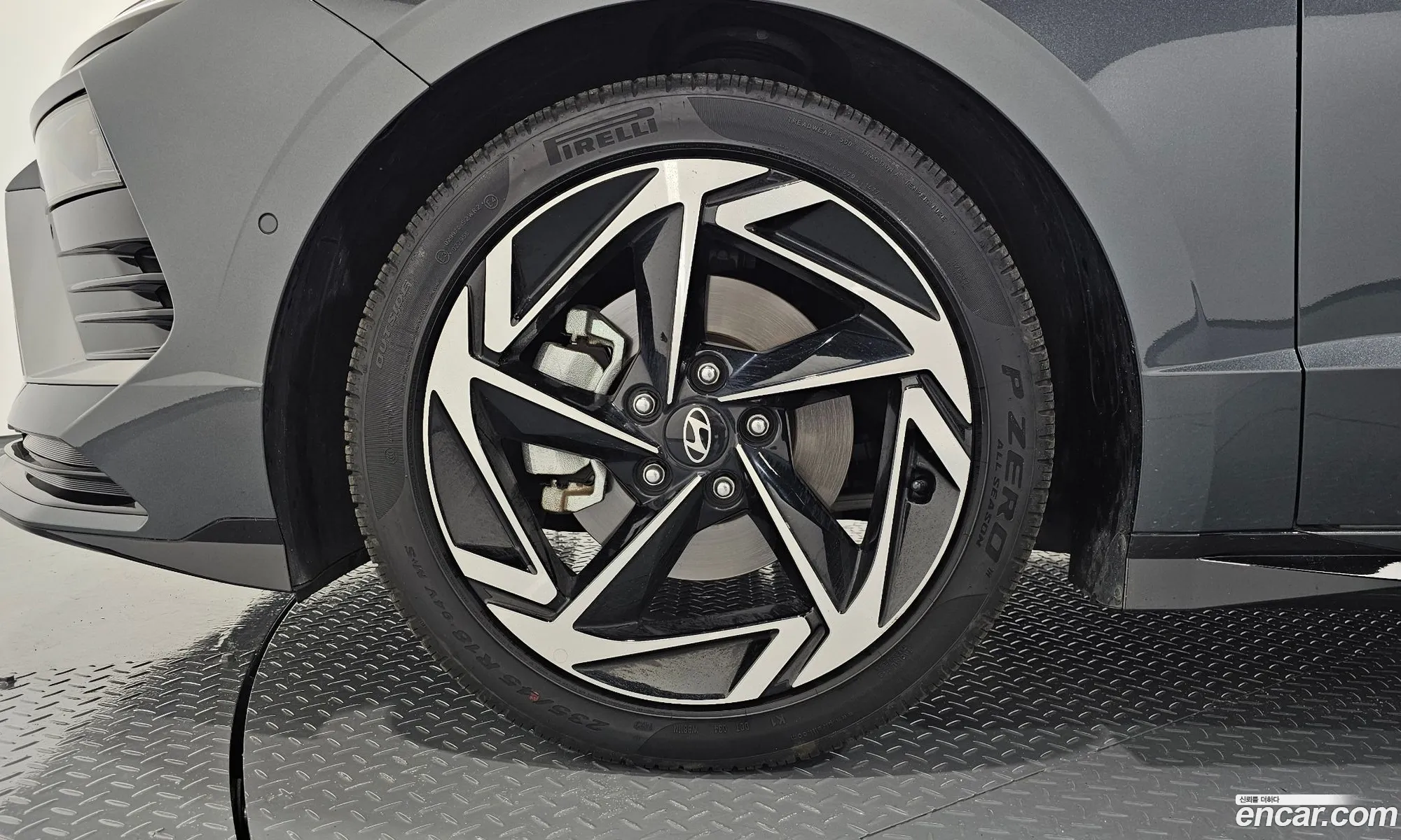 Hyundai Sonata the Edge 2023 — 29