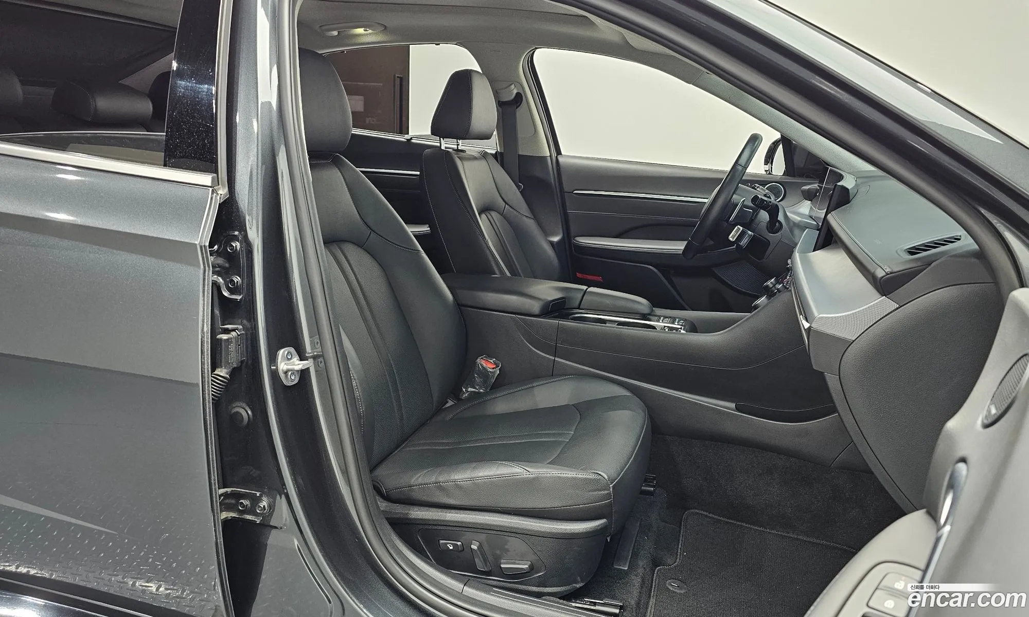 Hyundai Sonata the Edge 2023 — 23