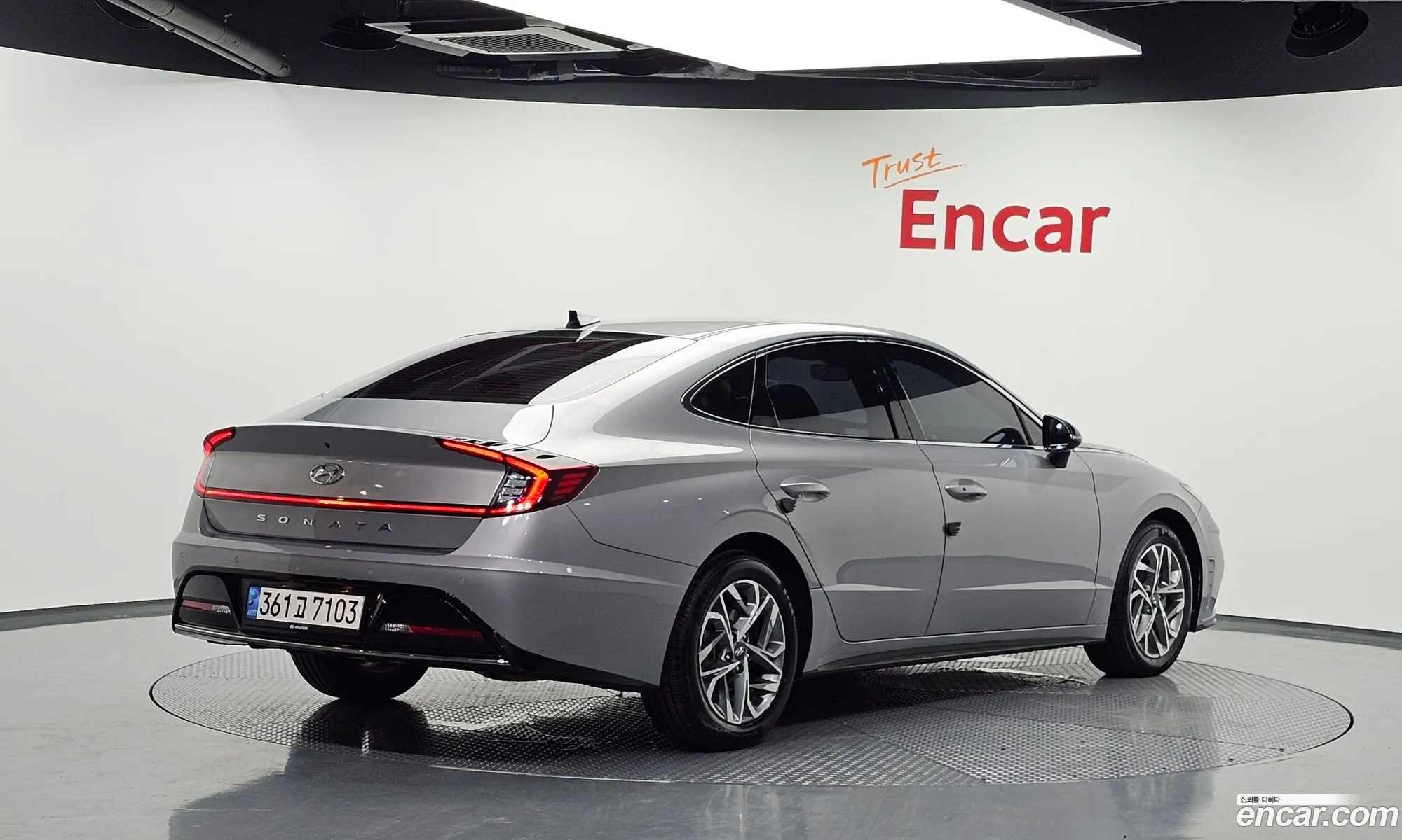 Hyundai Sonata 2022 — 15