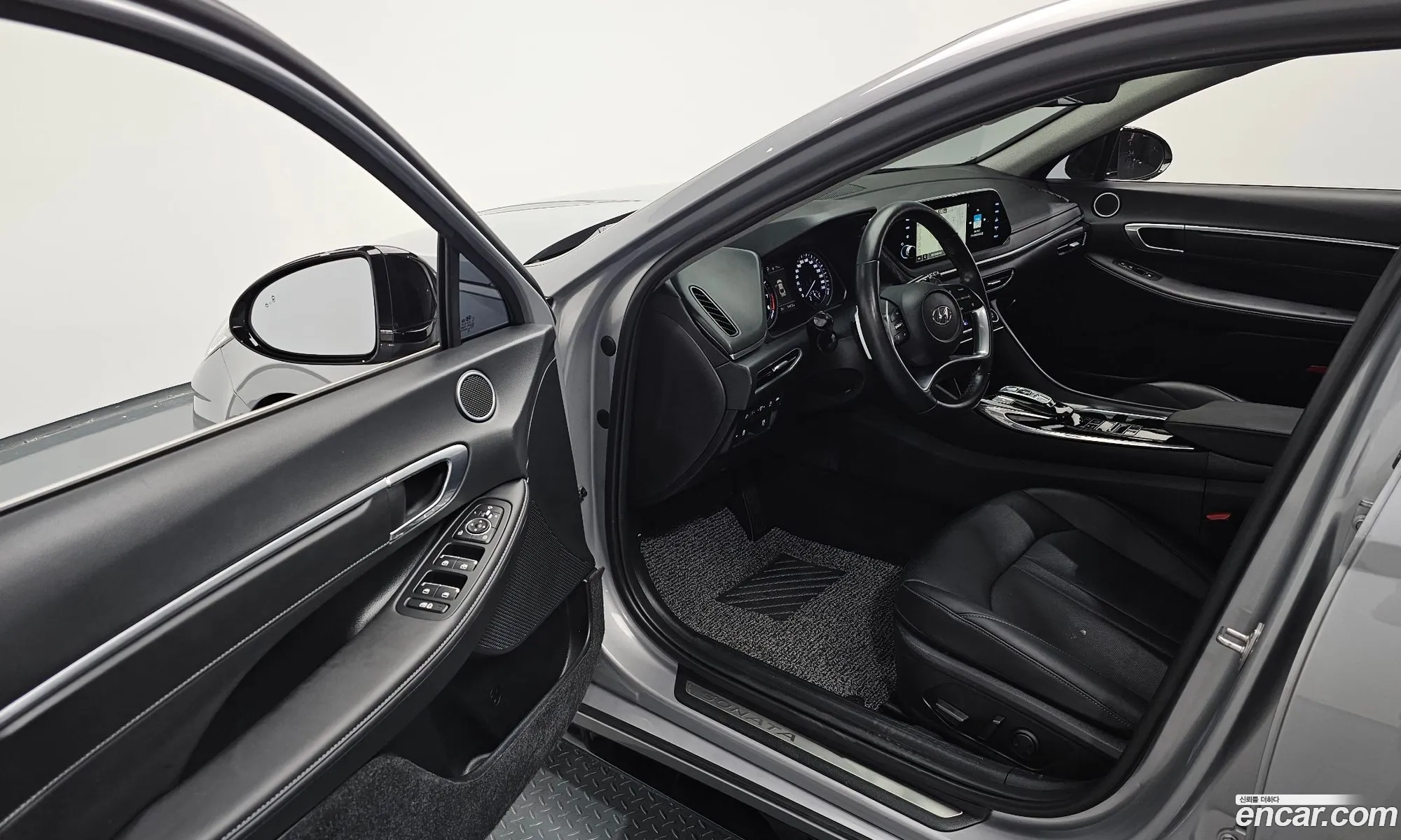 Hyundai Sonata 2022 — 25