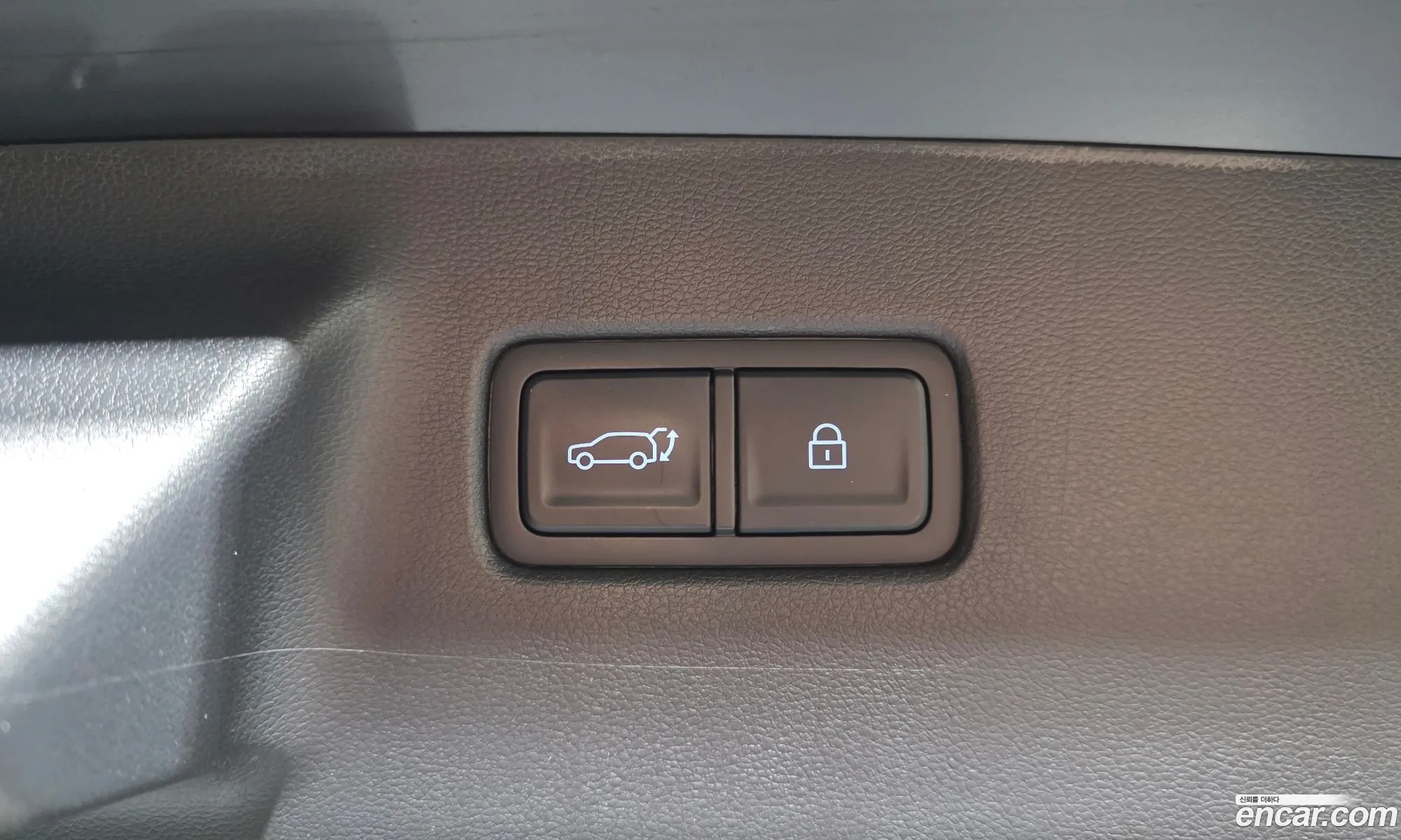 Hyundai Santa Fe 2023 — 17
