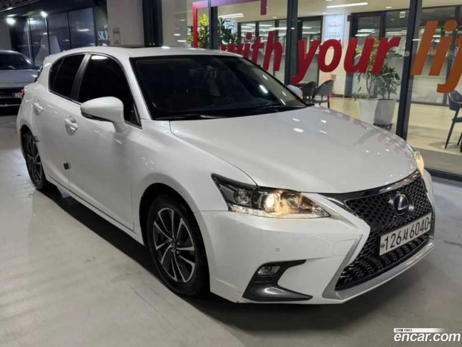 Lexus CT200h 2018 — 4