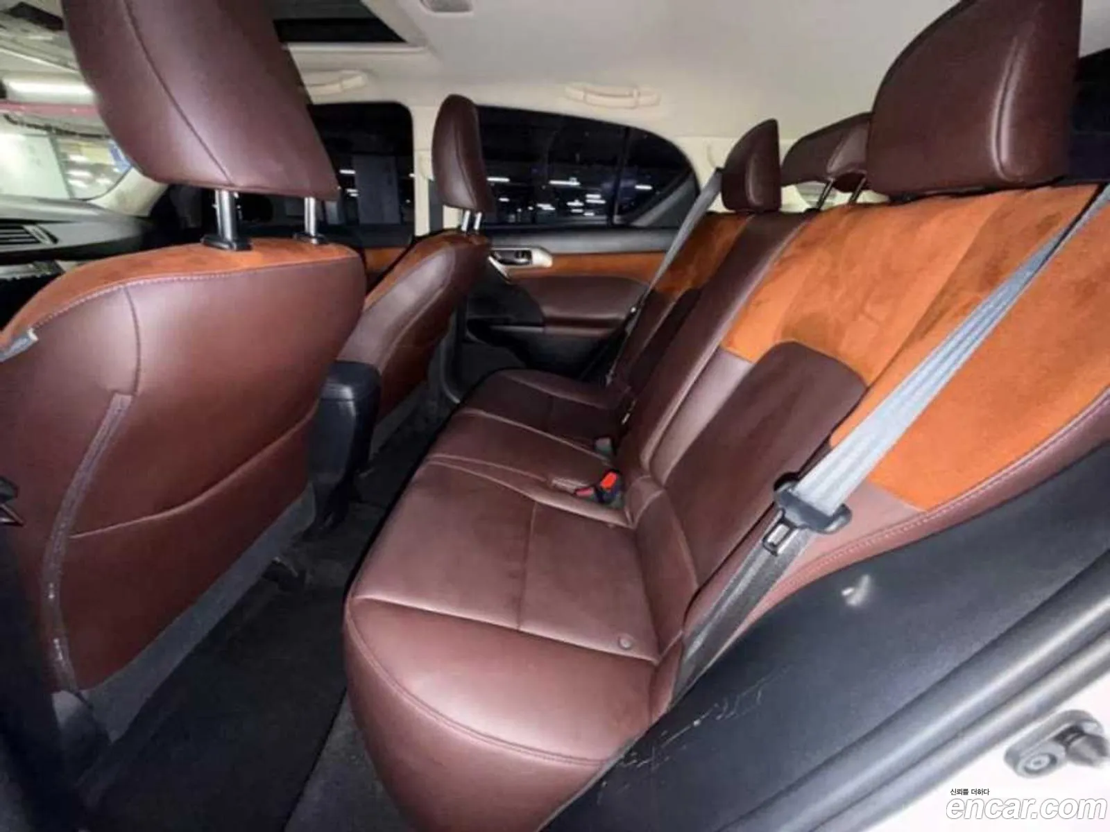 Lexus CT200h 2018 — 9