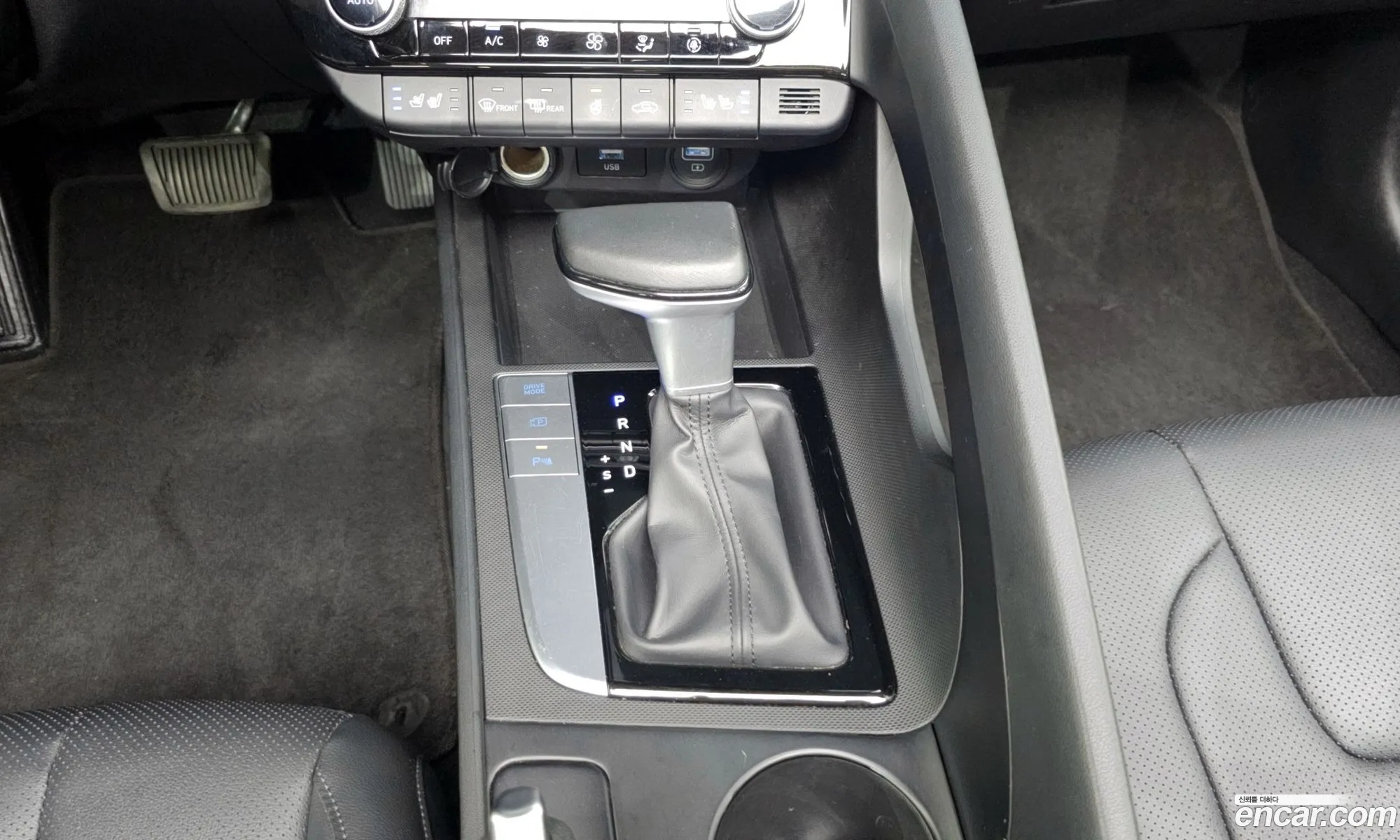 Hyundai Elantra 2020 — 12