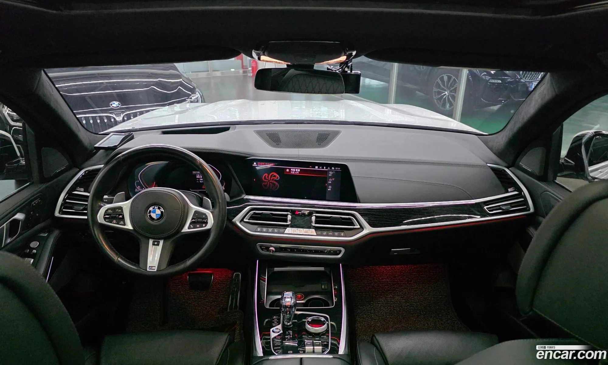 BMW X7 2020 — 14