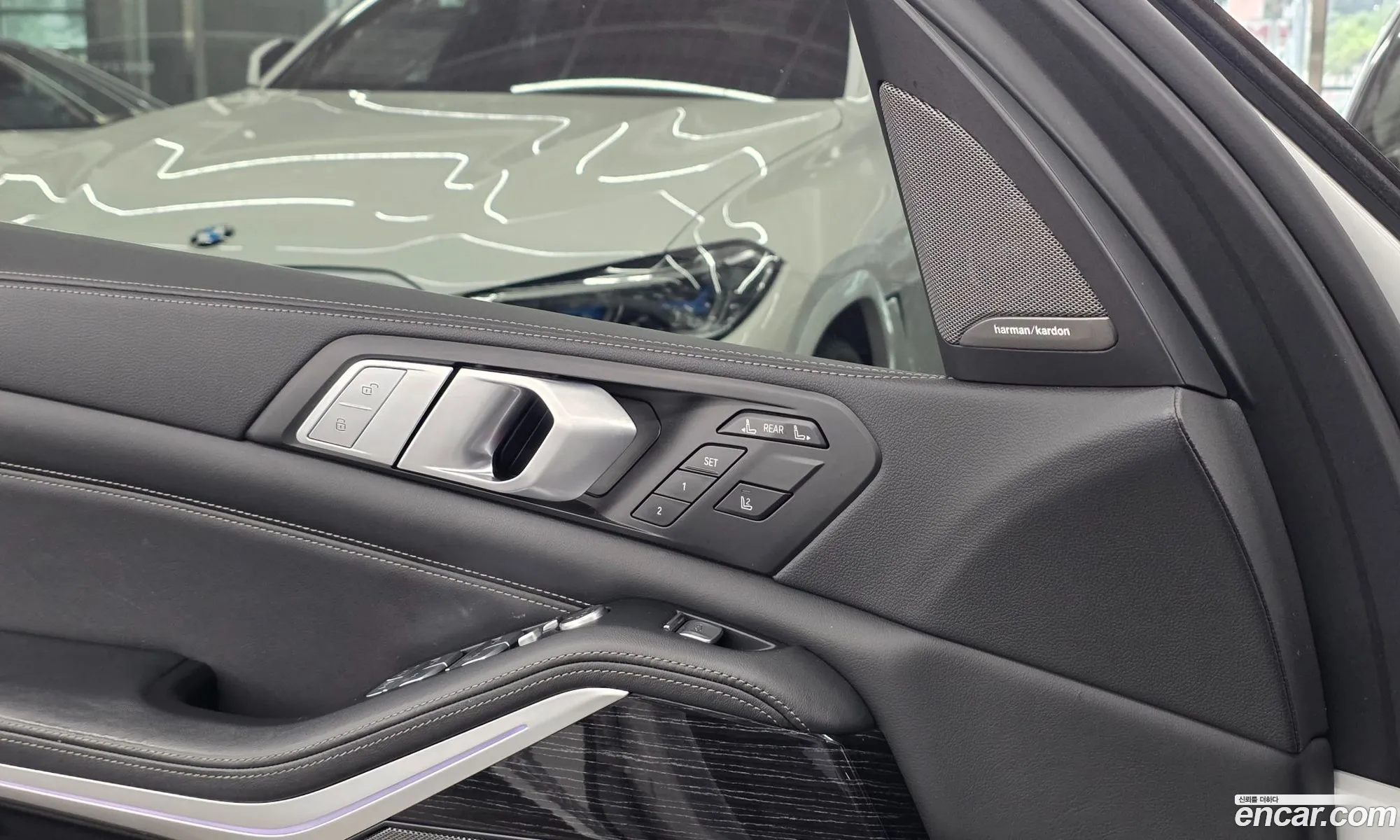 BMW X7 2020 — 15