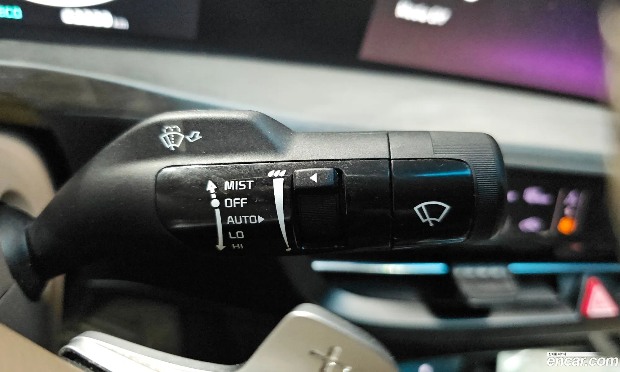 Kia K8 Hybrid 2022 — 28