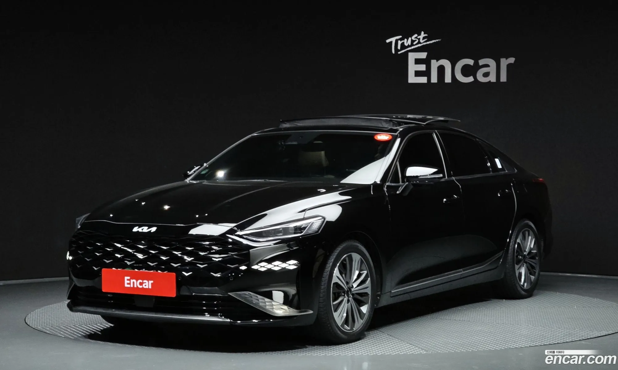 Kia K8 Hybrid 2022 — 13