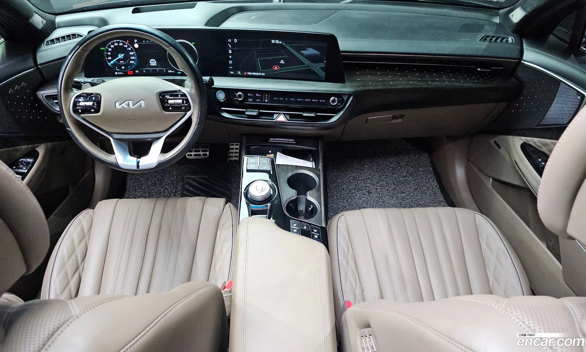 Kia K8 Hybrid 2022 — 21