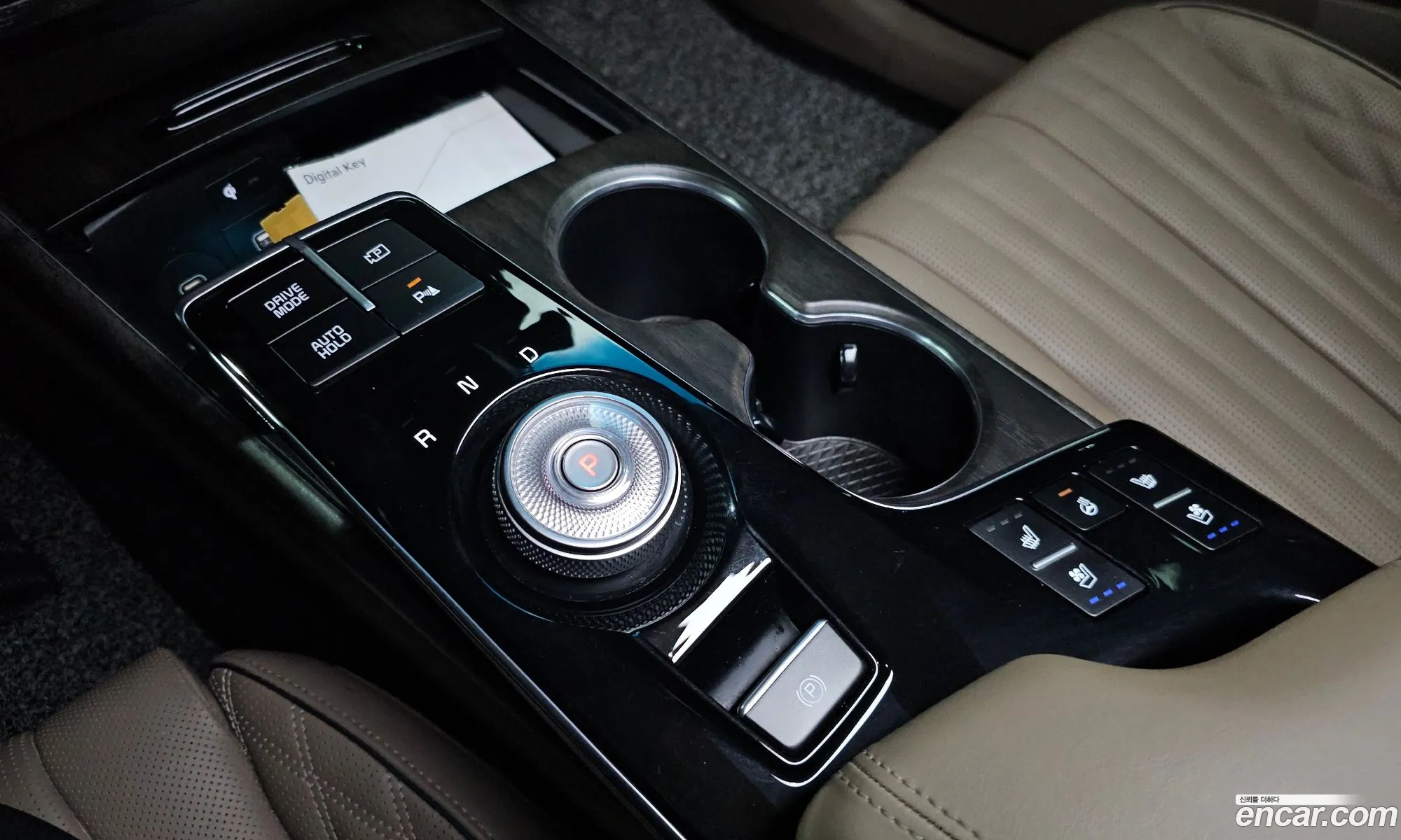 Kia K8 Hybrid 2022 — 27