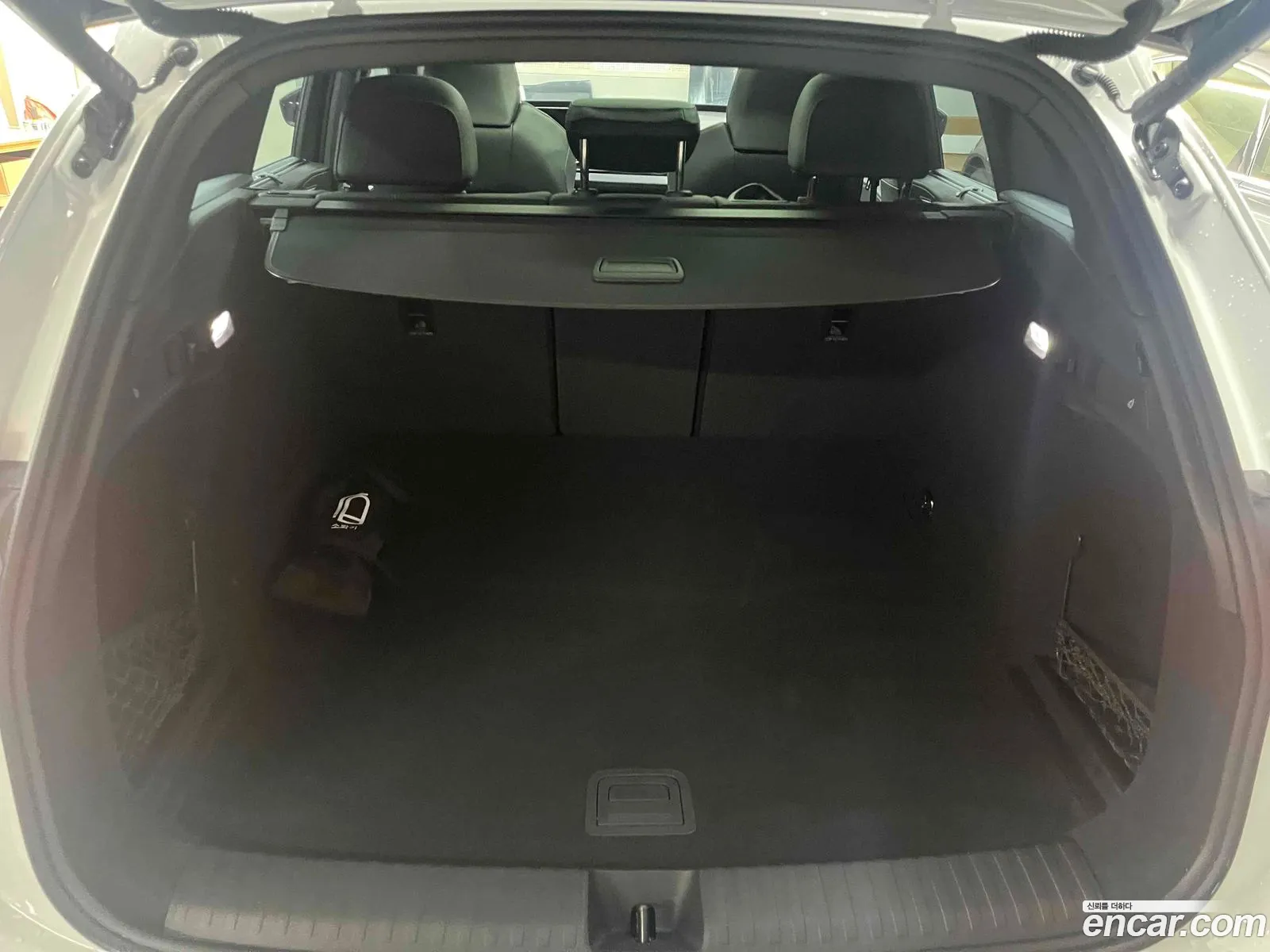 Audi Q6 e-tron 2025 — 12