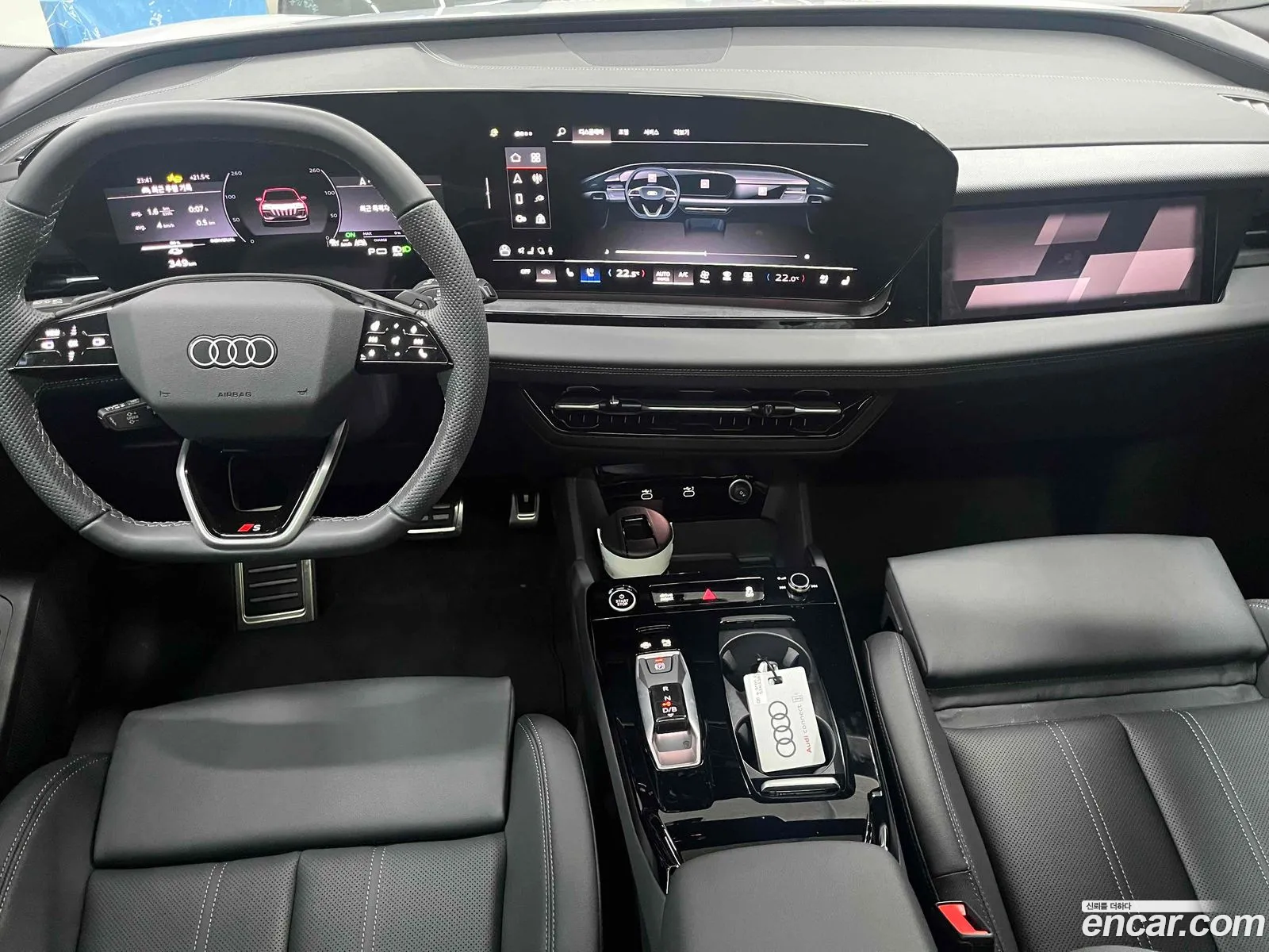 Audi Q6 e-tron 2025 — 15