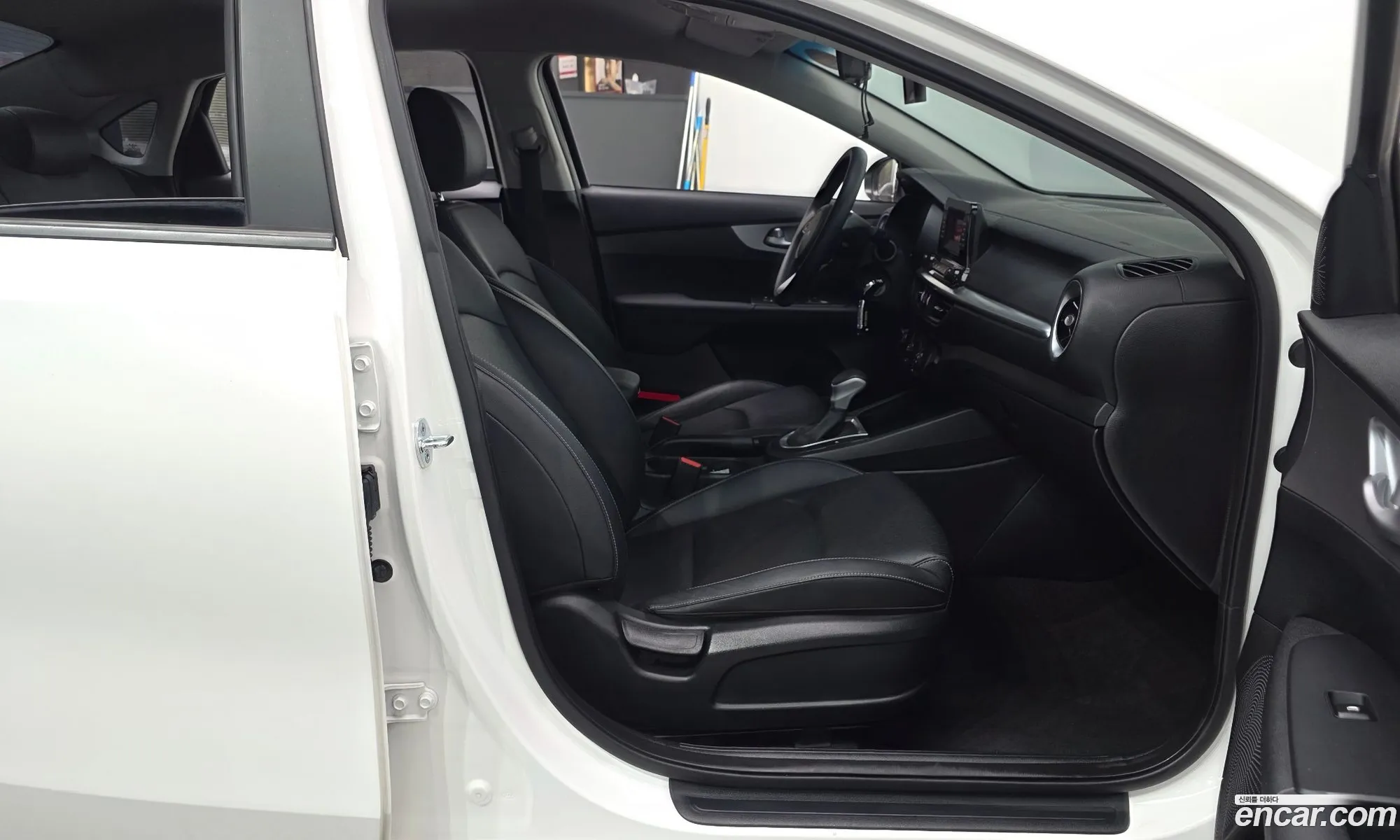 Kia K3 2022 KNAF141BENA944464 — 3