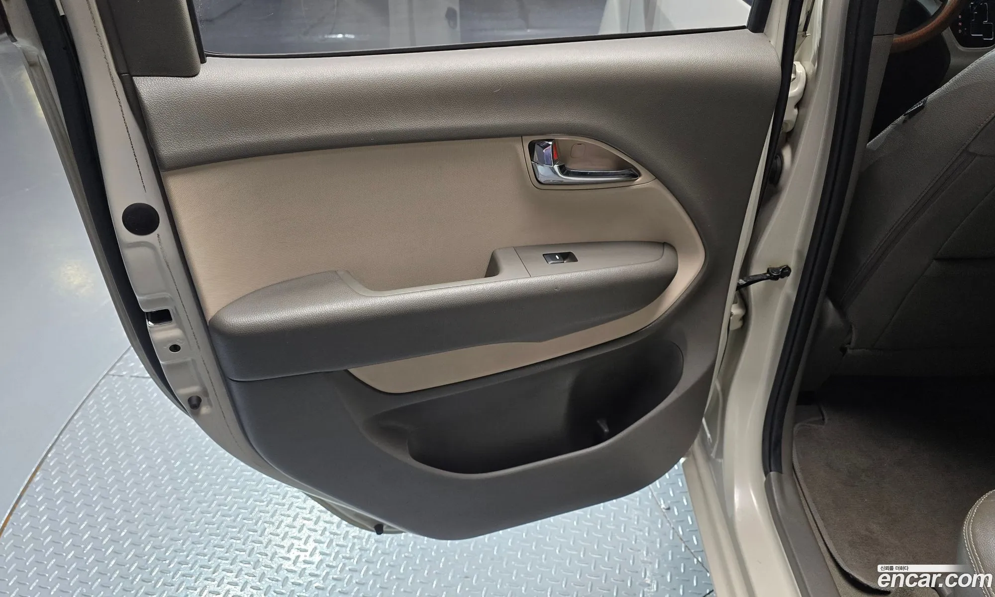 Kia Ray 2012 — 16