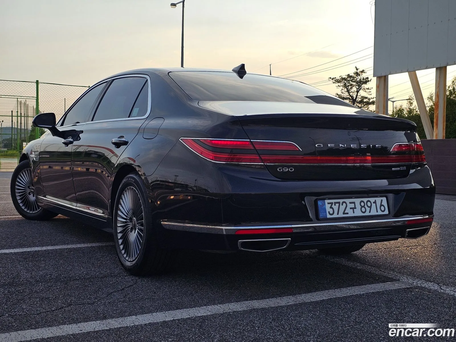 Genesis G90 2020 — 18