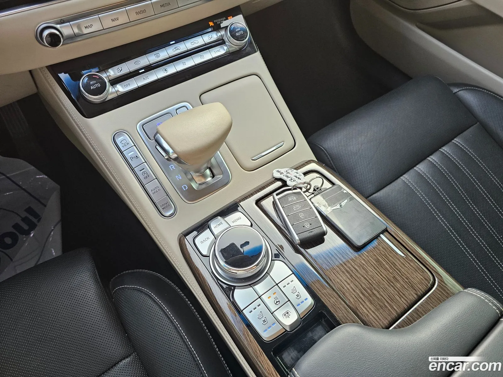 Genesis G90 2020 — 17