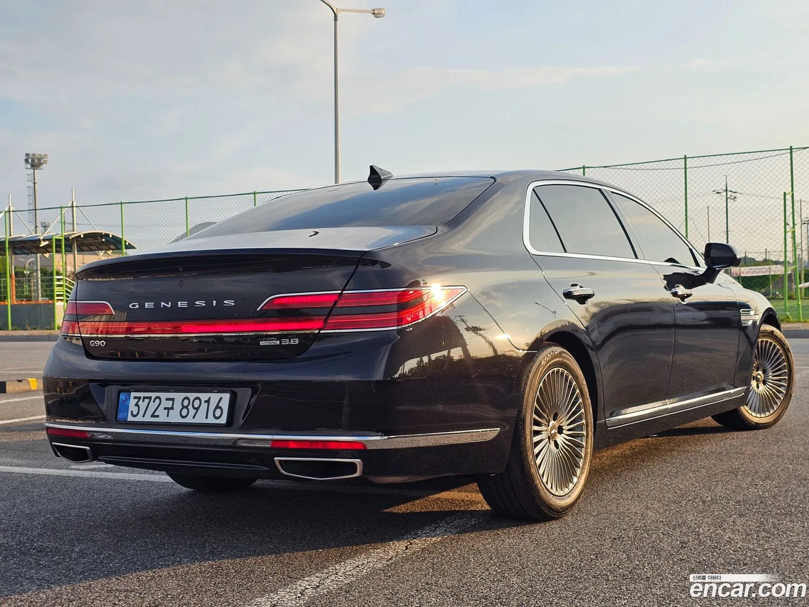 Genesis G90 2020 — 16