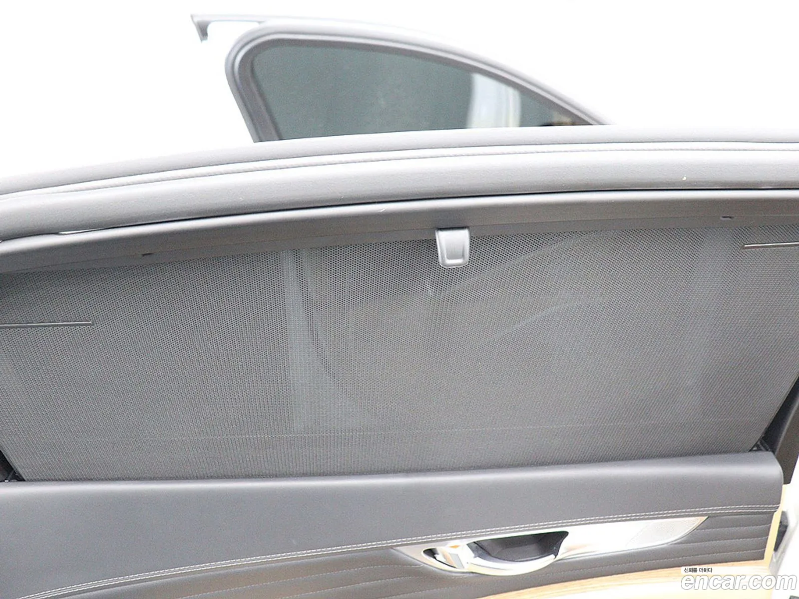 Kia K9 2021 — 16