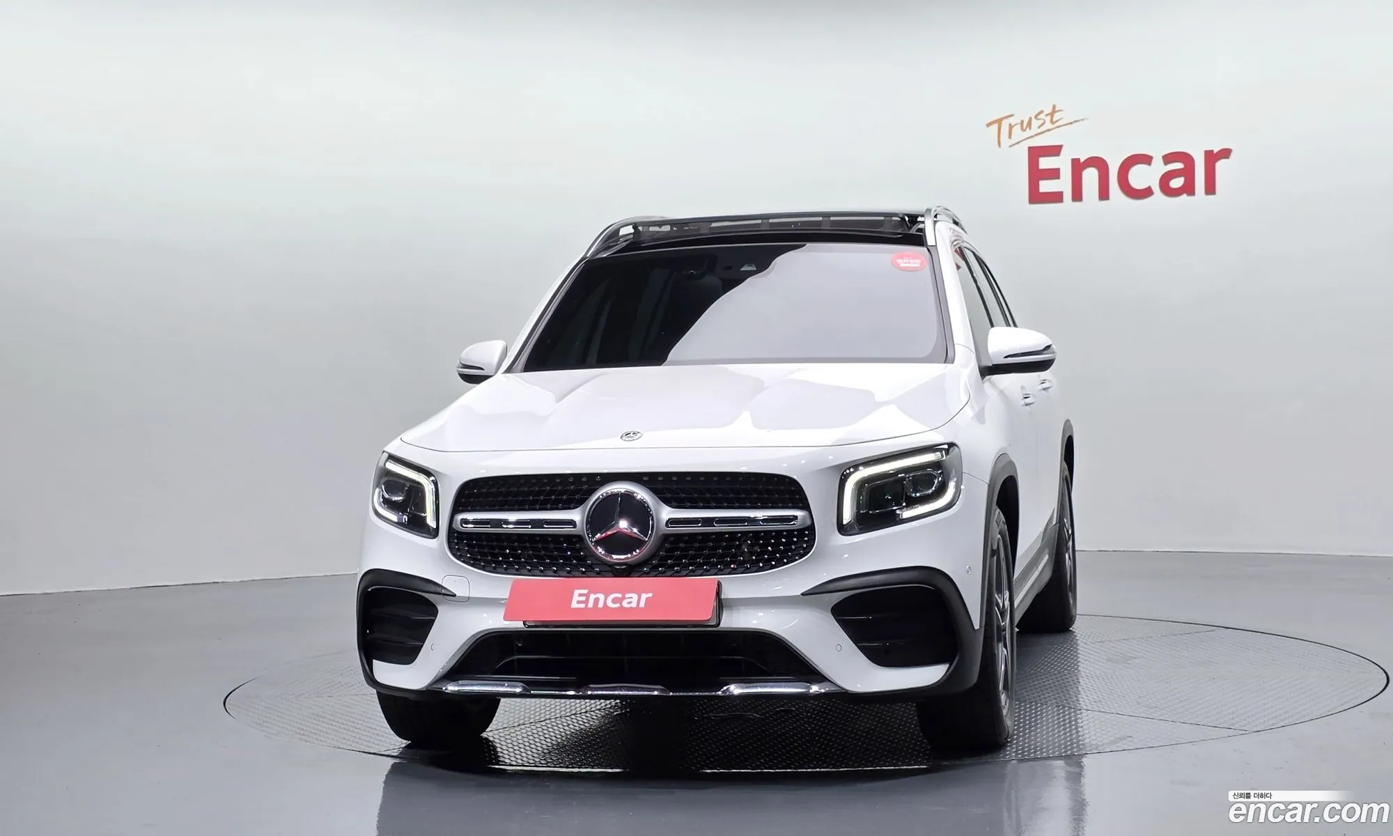 Mercedes-Benz GLB-Class X247 2021 — 26