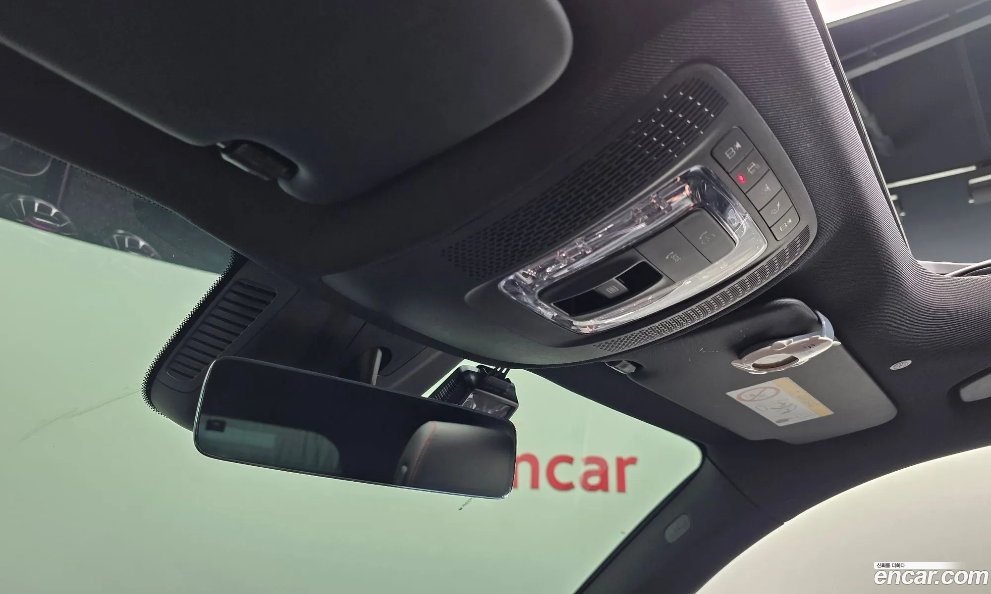 Mercedes-Benz GLB-Class X247 2021 — 29