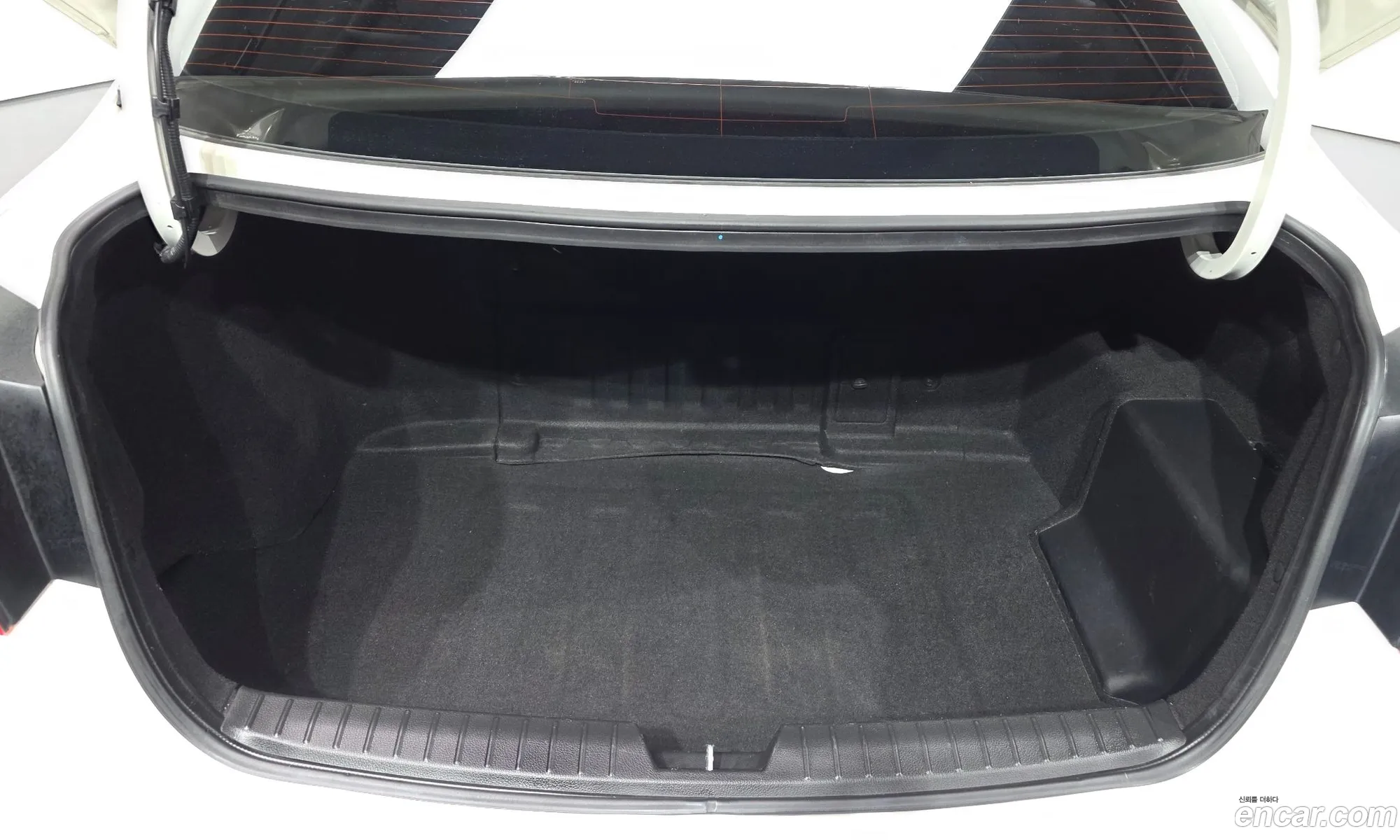 Kia K5 Hybrid 2013 — 19