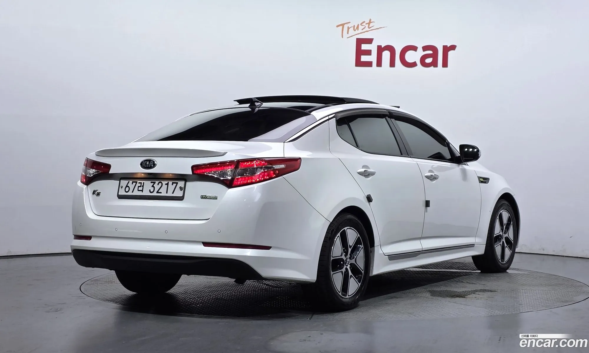 Kia K5 Hybrid 2013 — 24