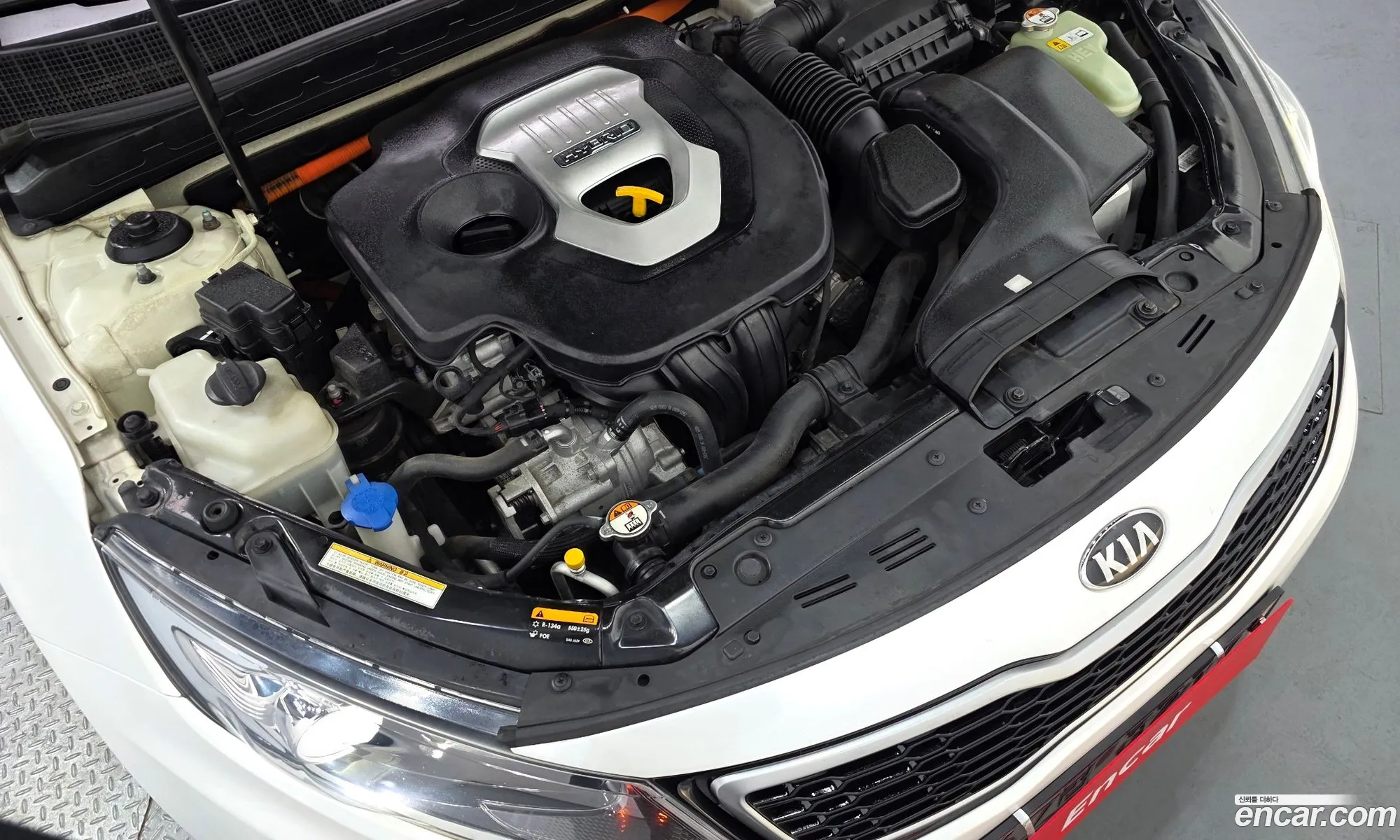 Kia K5 Hybrid 2013 — 29