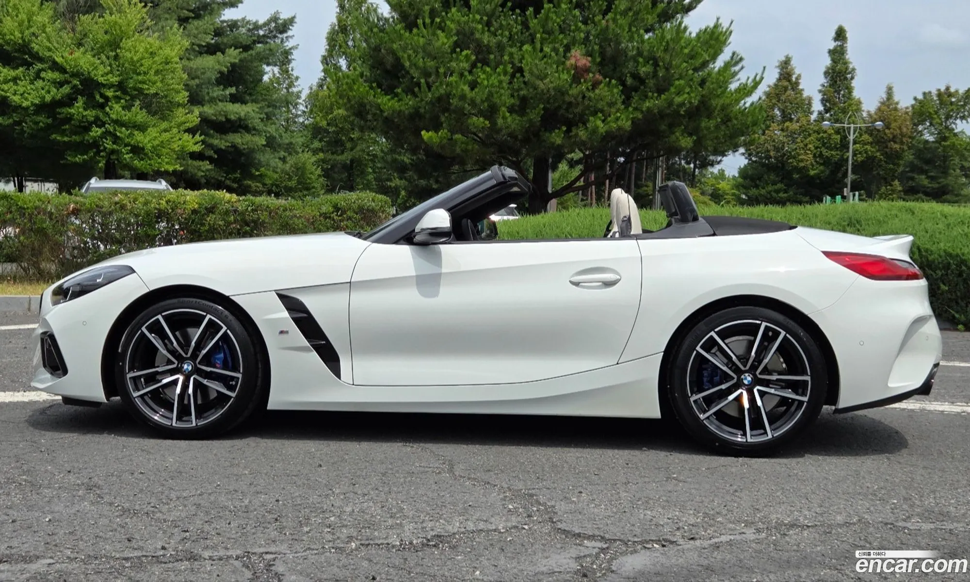 BMW Z4 2025 — 10