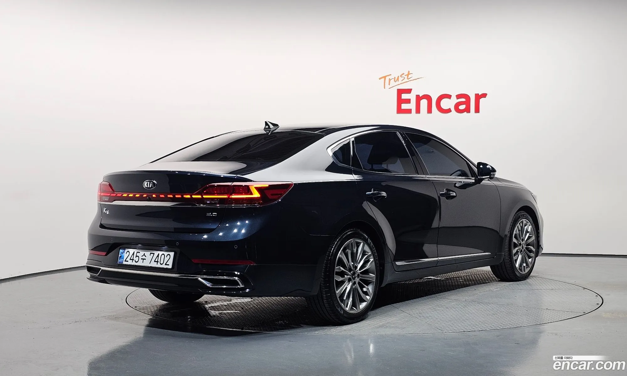 Kia K7 Premier 2019 — 16