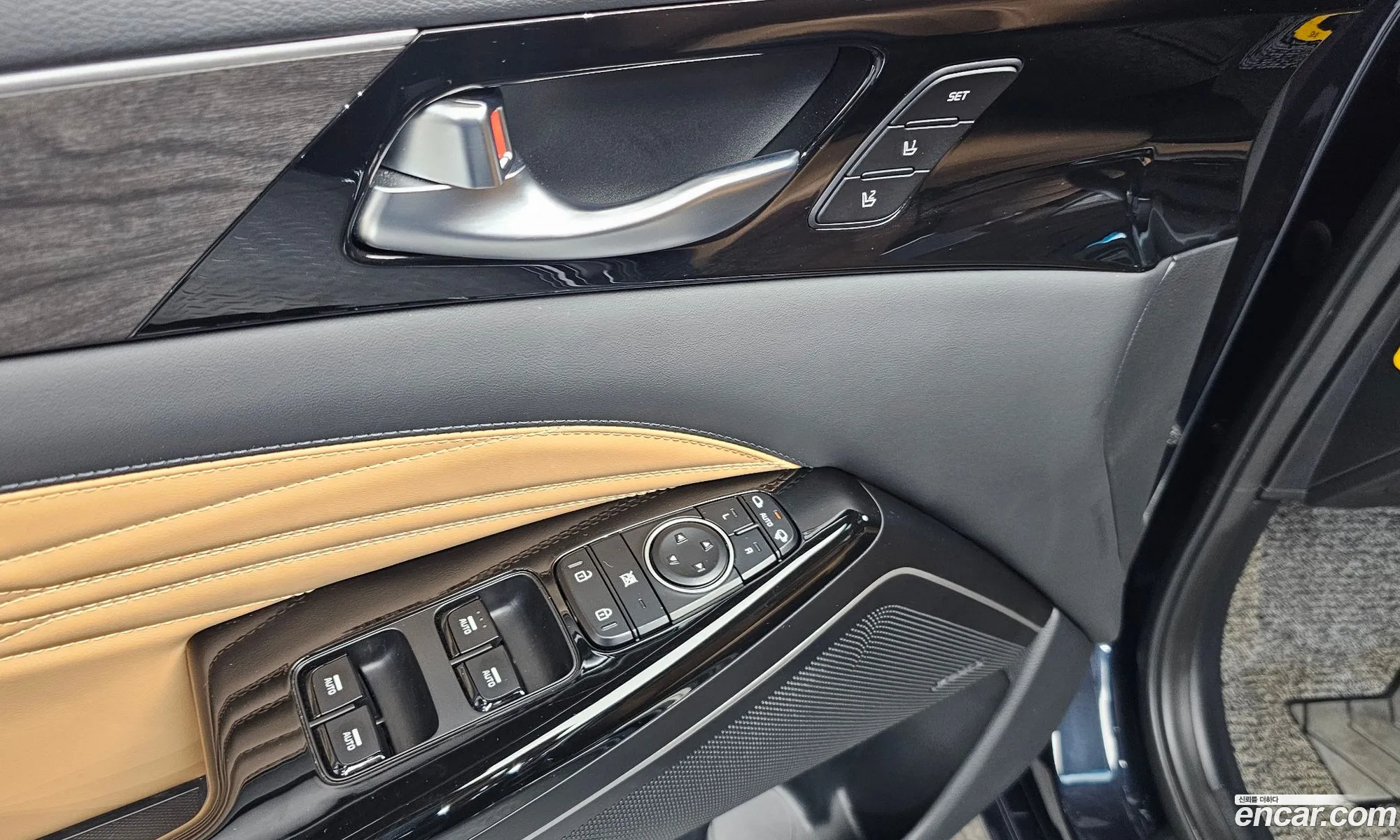 Kia K7 Premier 2019 — 28