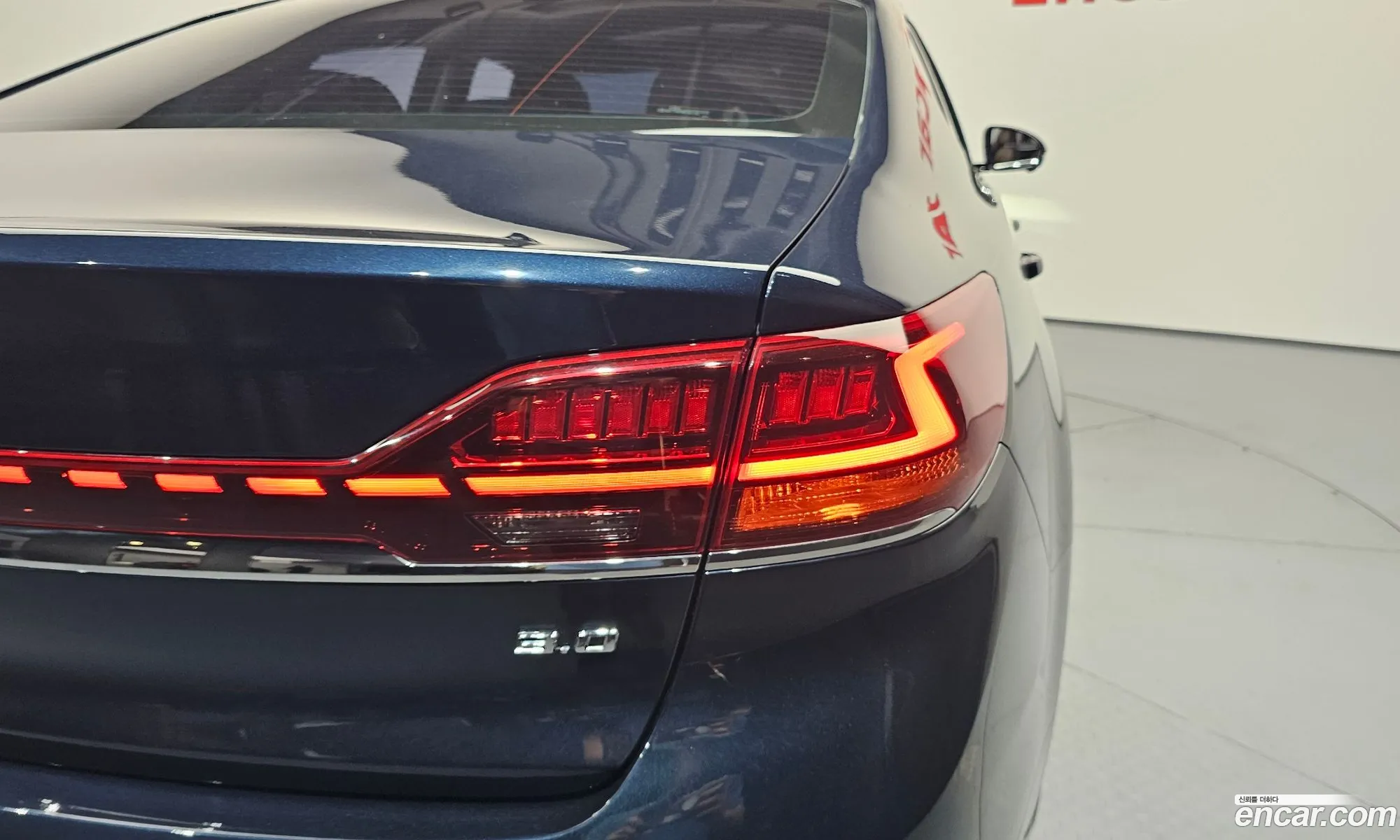 Kia K7 Premier 2019 — 23