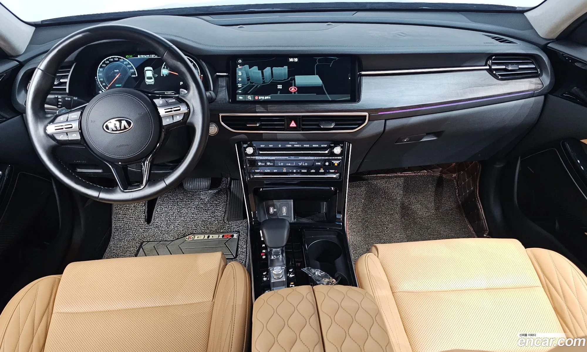 Kia K7 Premier 2019 — 10