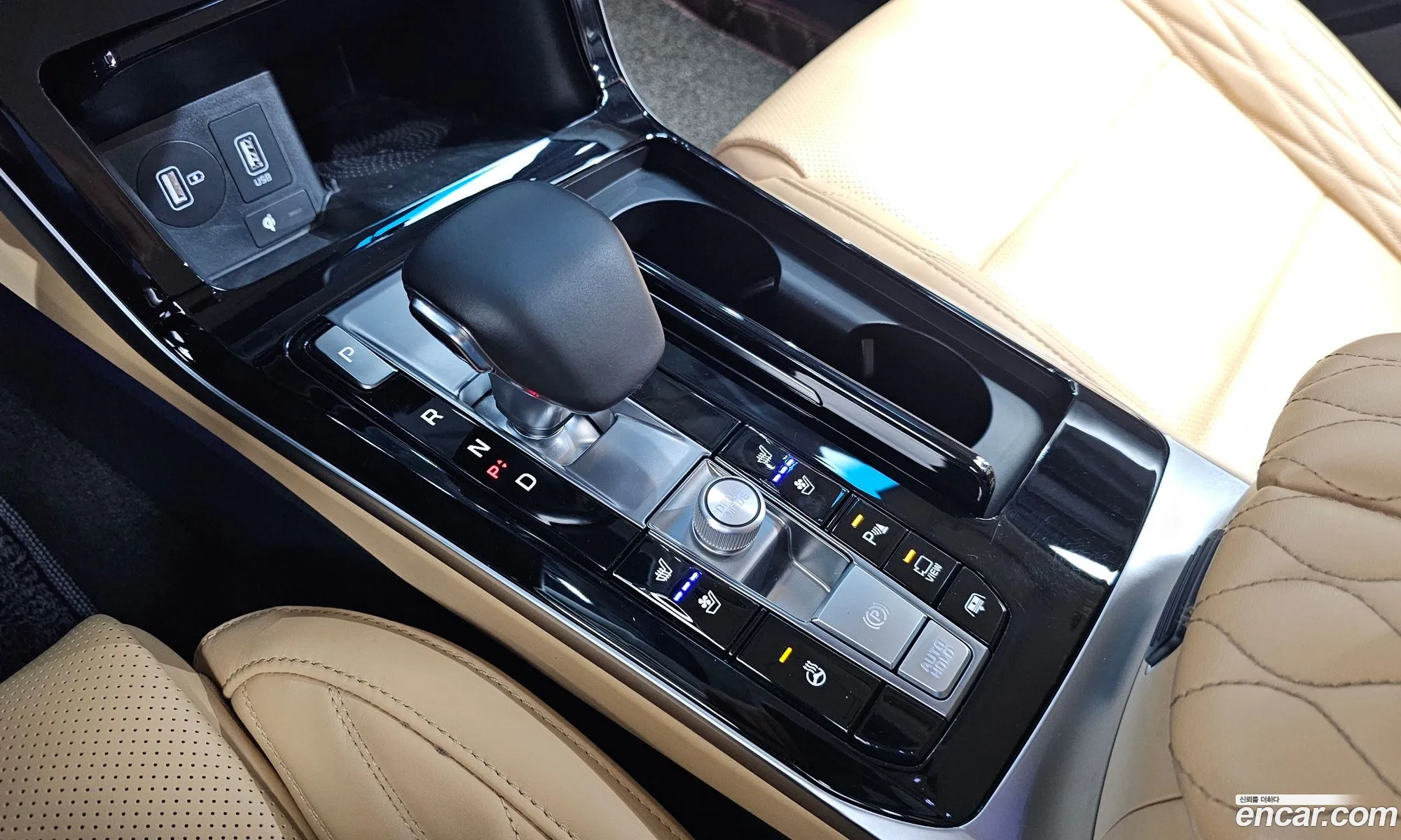 Kia K7 Premier 2019 — 19