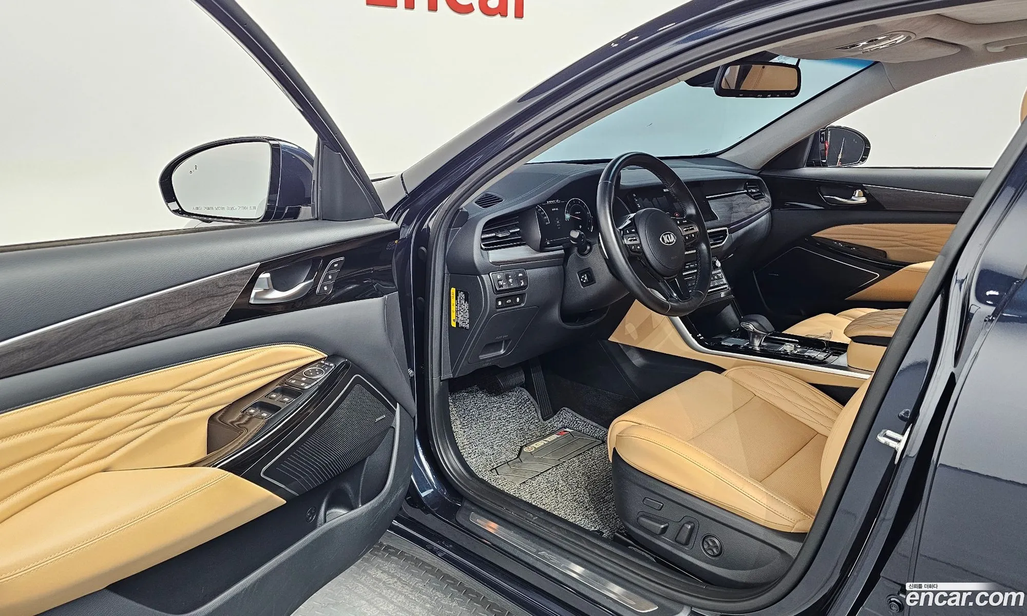 Kia K7 Premier 2019 — 29