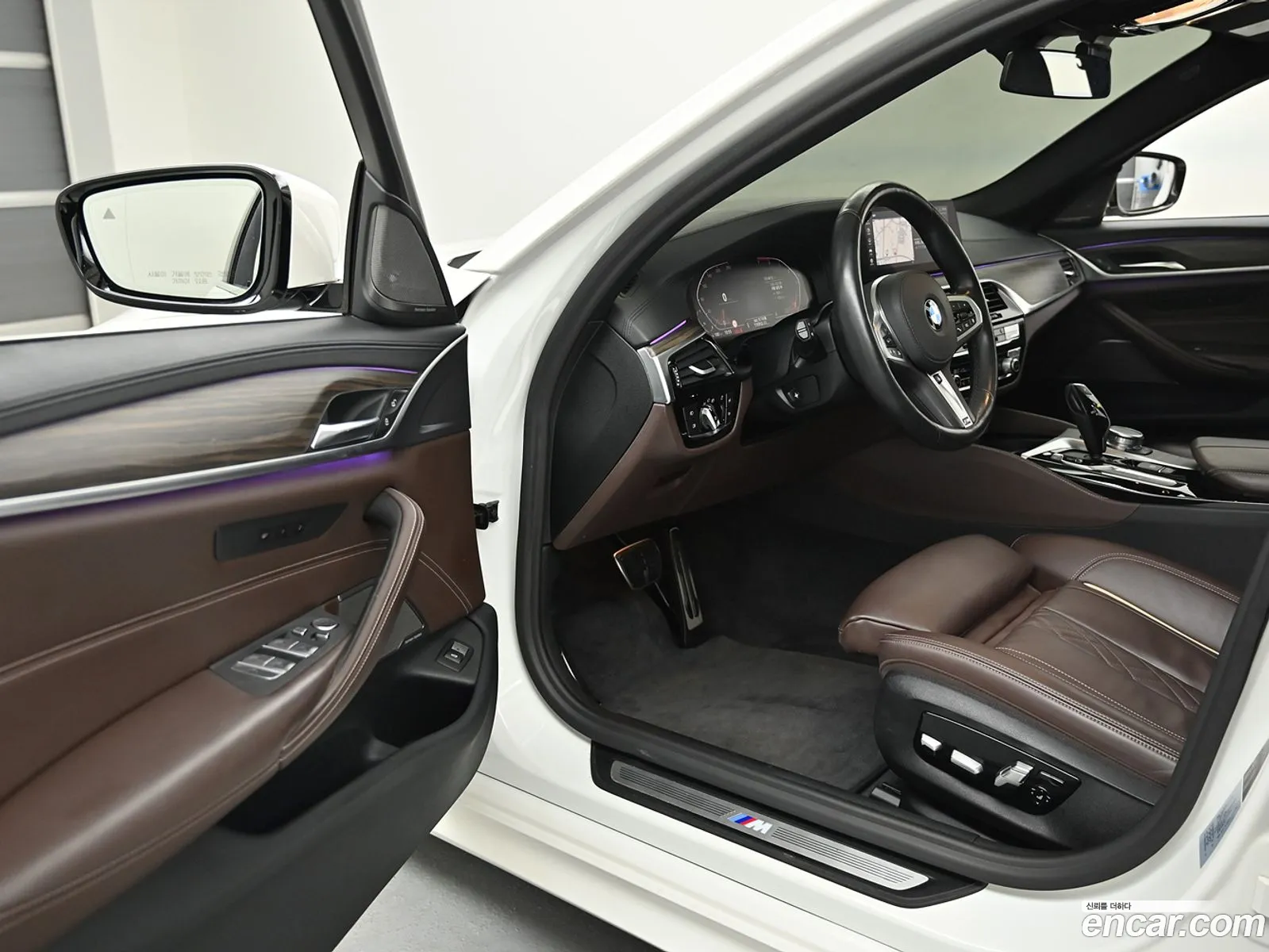 BMW 5 Series 2020 — 11