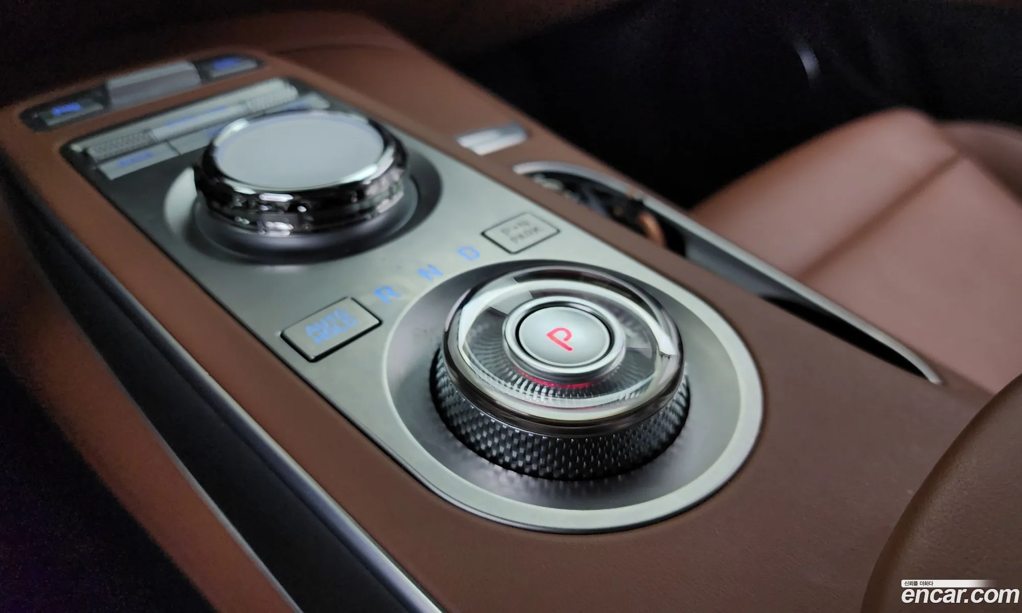 Genesis GV70 2023 — 19