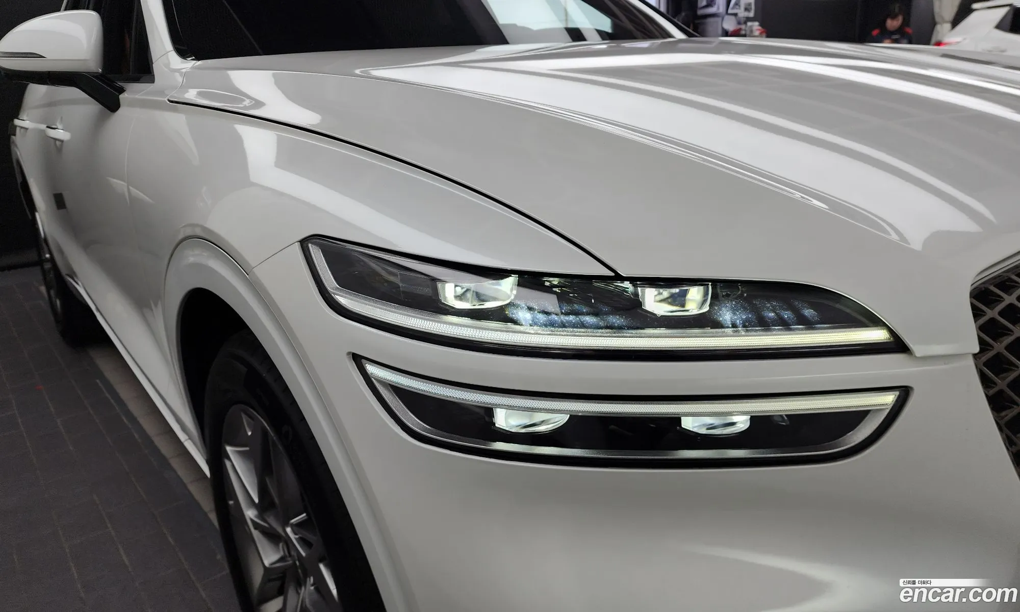 Genesis GV70 2023 — 2