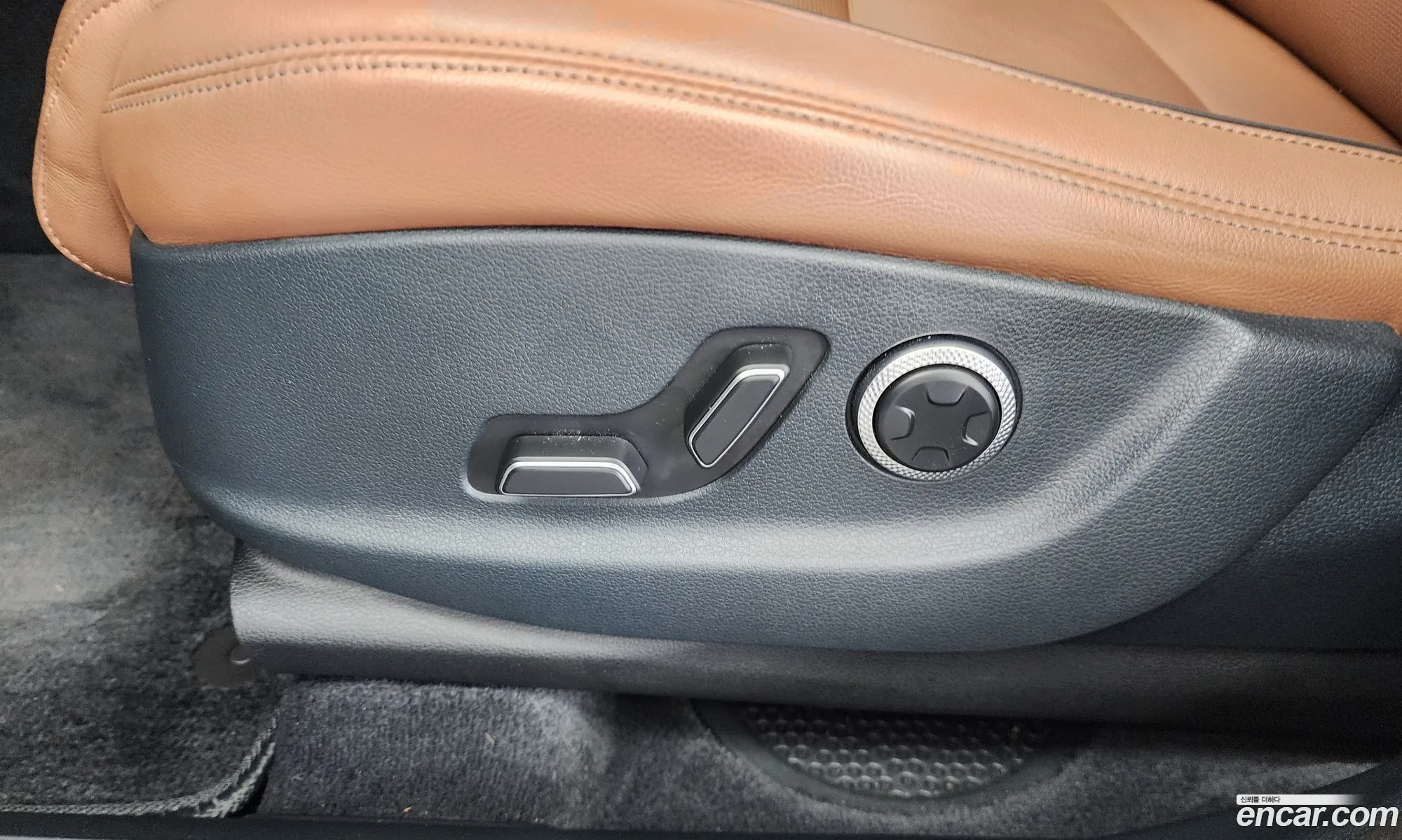 Genesis GV70 2023 — 9