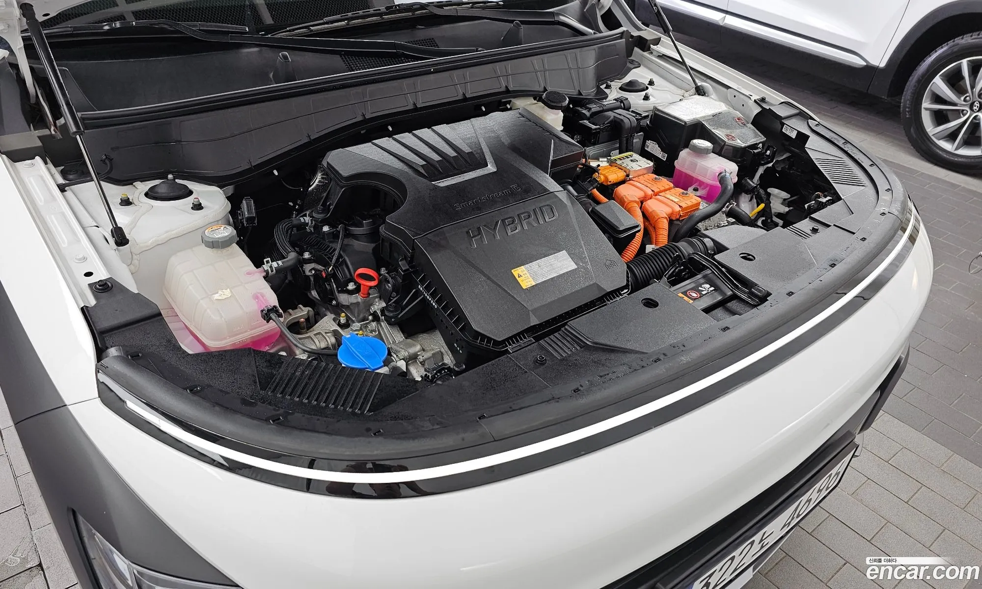 Hyundai Kona Hybrid 2023 — 27
