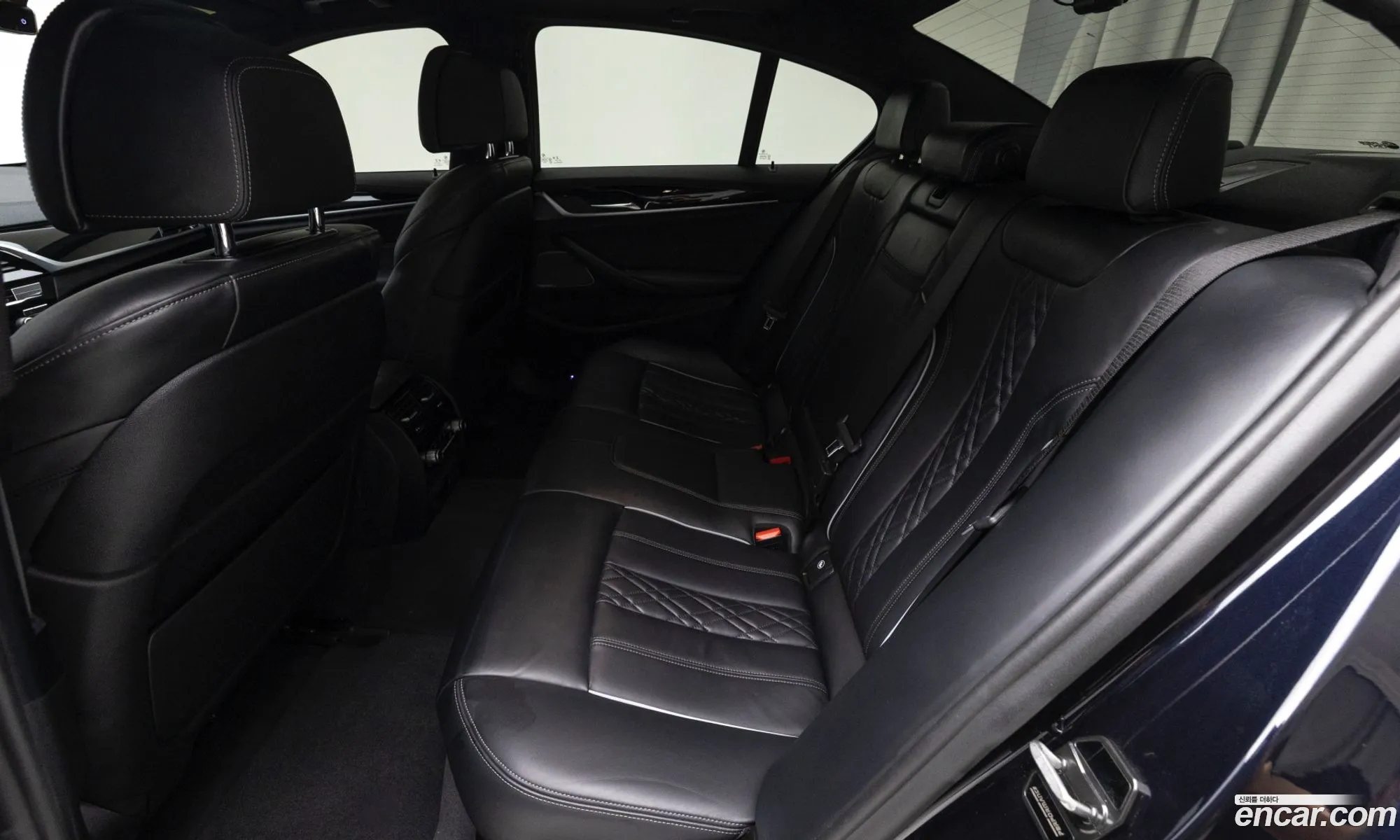 BMW 5 Series 2021 — 19