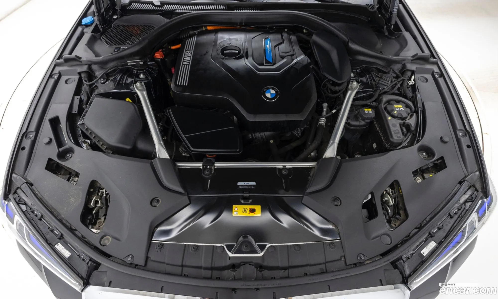 BMW 5 Series 2021 — 2
