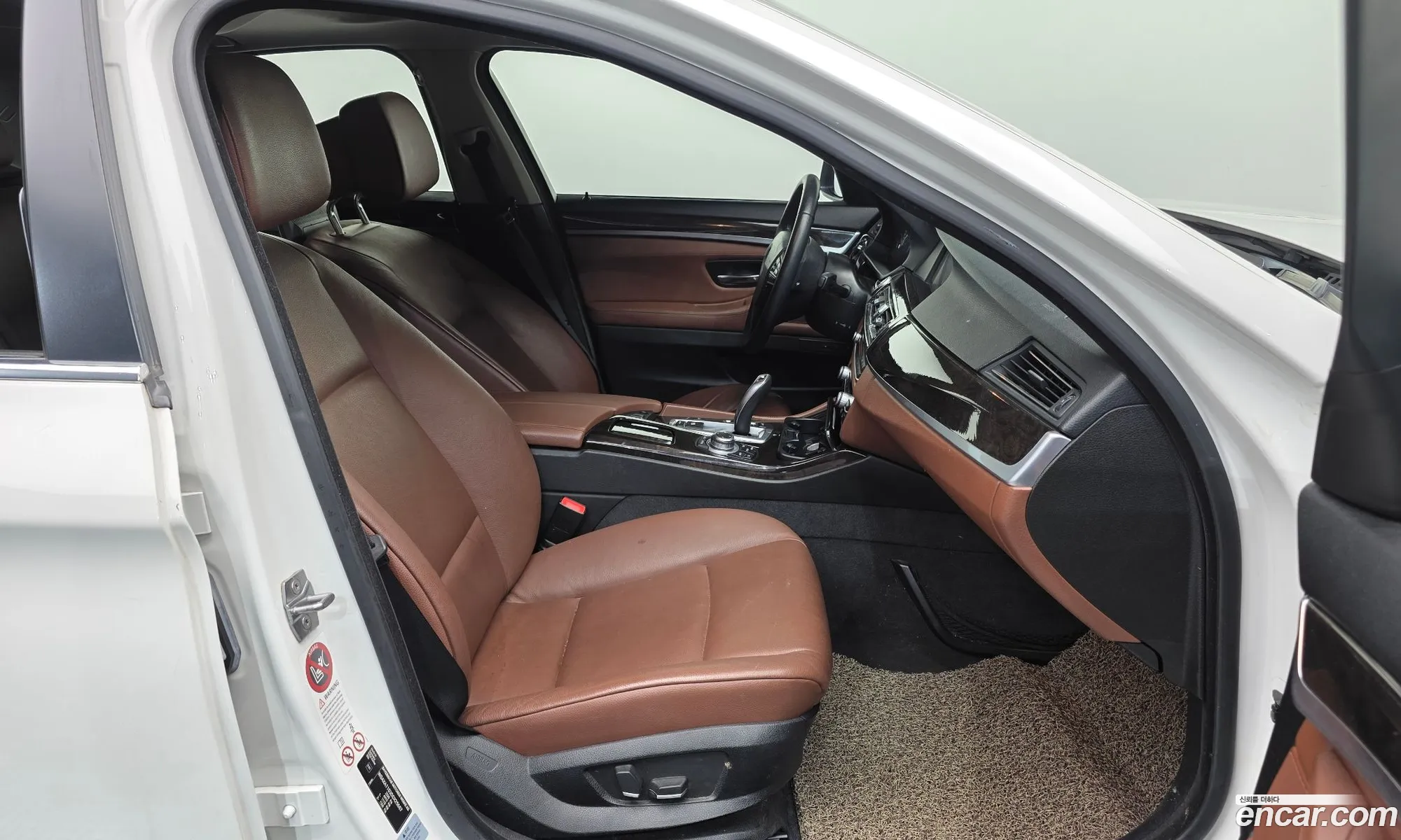 BMW 5 Series 2012 — 5