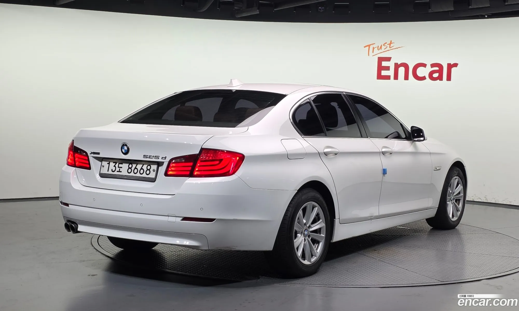 BMW 5 Series 2012 — 6