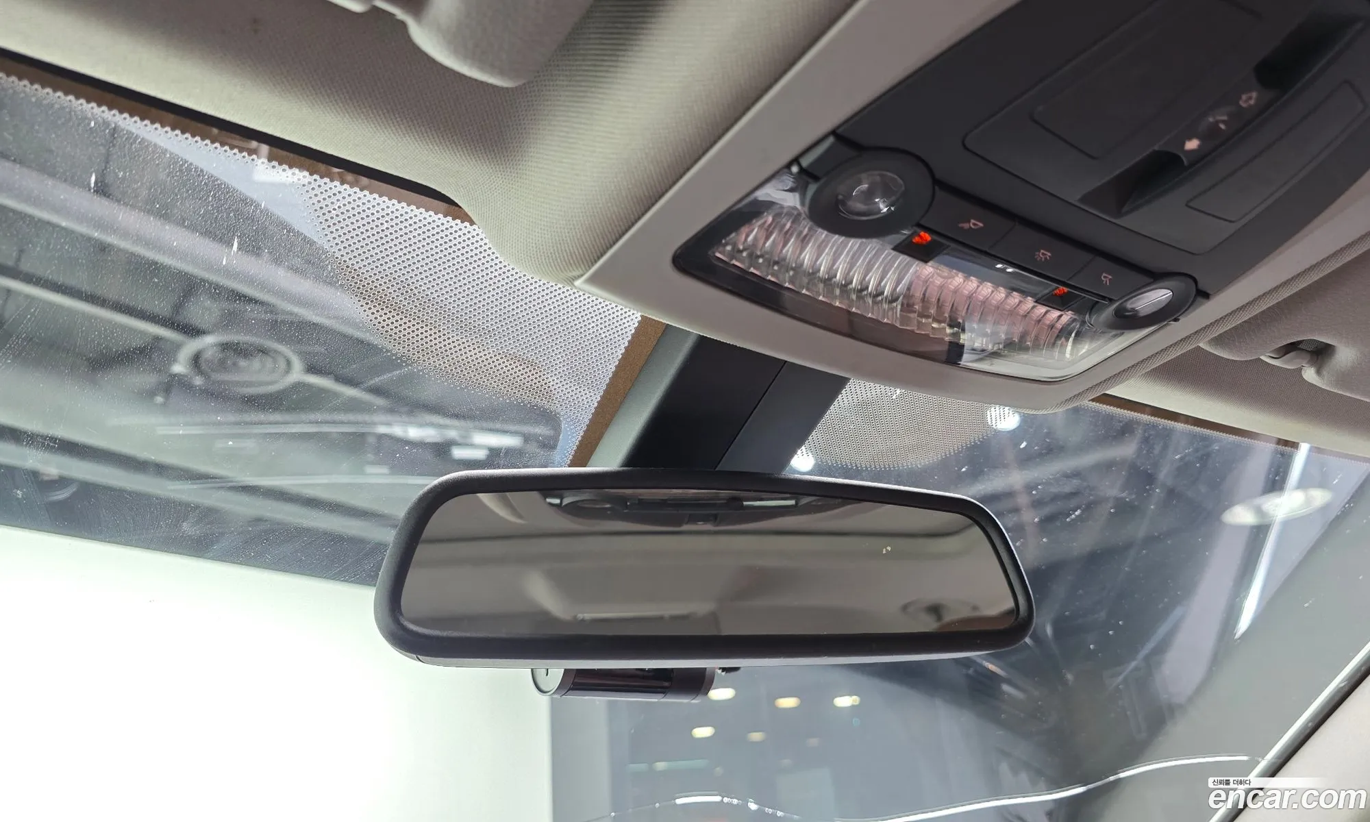 BMW 5 Series 2012 — 17