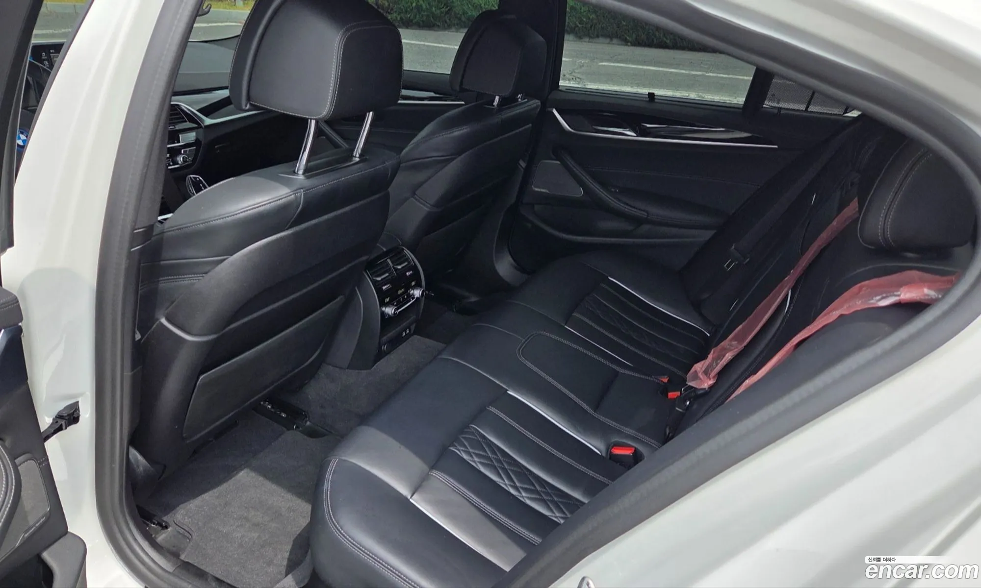 BMW 5 Series 2022 — 8